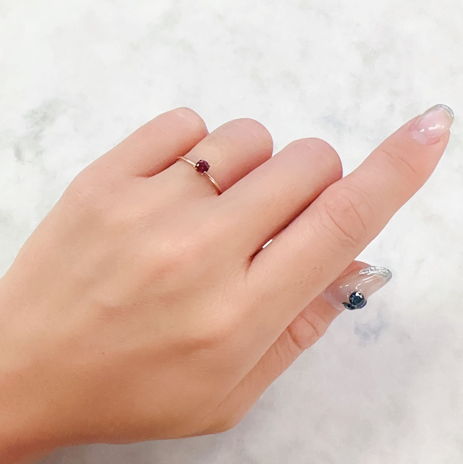 レッドスピネル ビルマ産 0.18ct[230722610]3.5x3.5mm前後