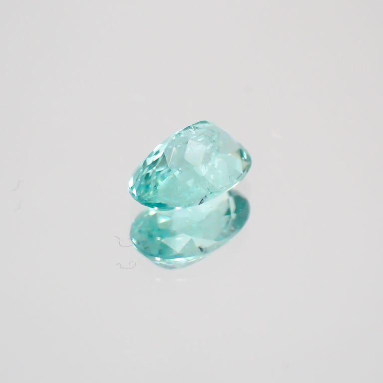 パライバトルマリン(宝石名トルマリン/別名パライバ・トルマリン) ブラジル・キントス鉱山産 0.414ct ソ付(宝貴協)[210410357]5.7×3.8mm前後