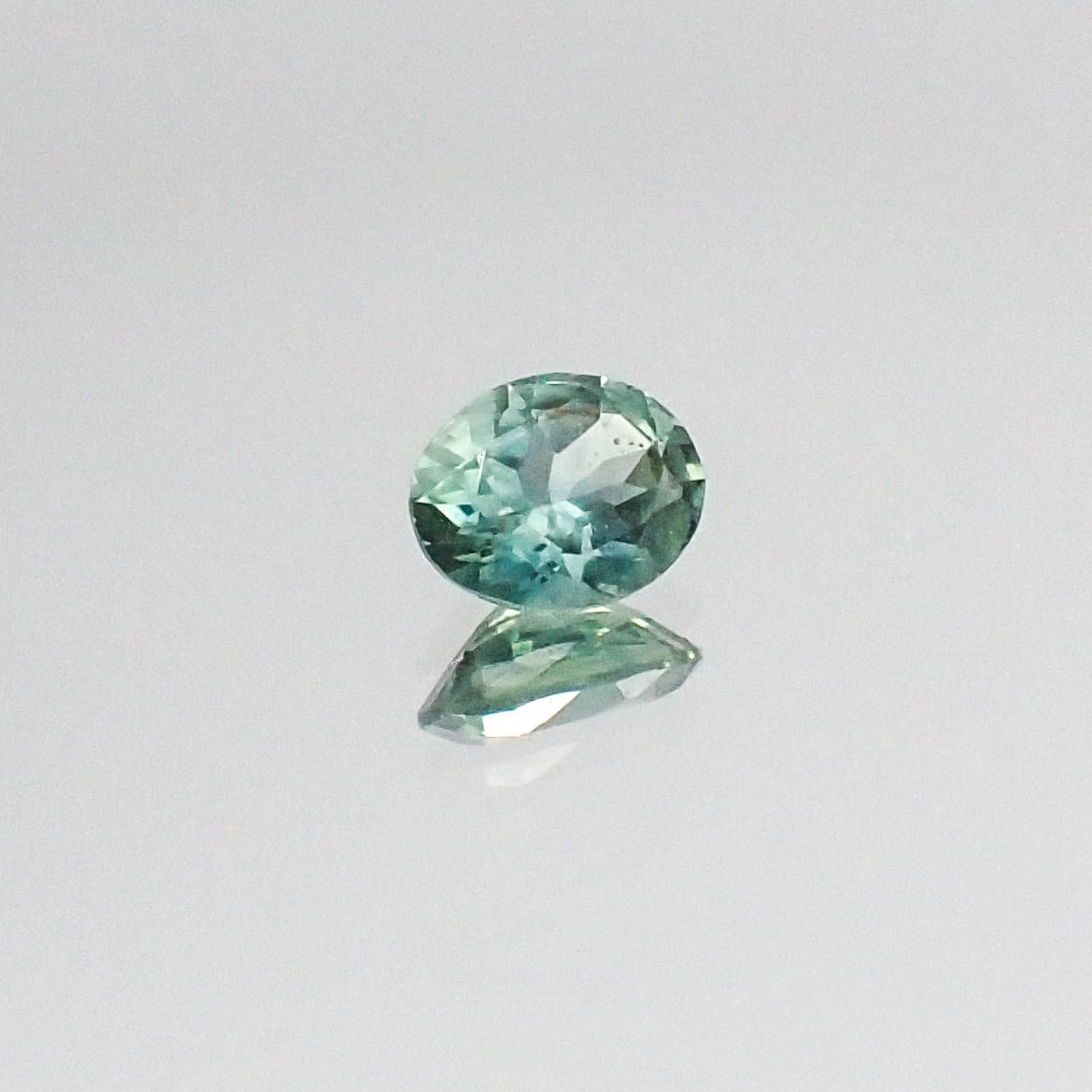 モンタナサファイア アメリカ産 ルース 0.38ct[20073894]5×4mm前後