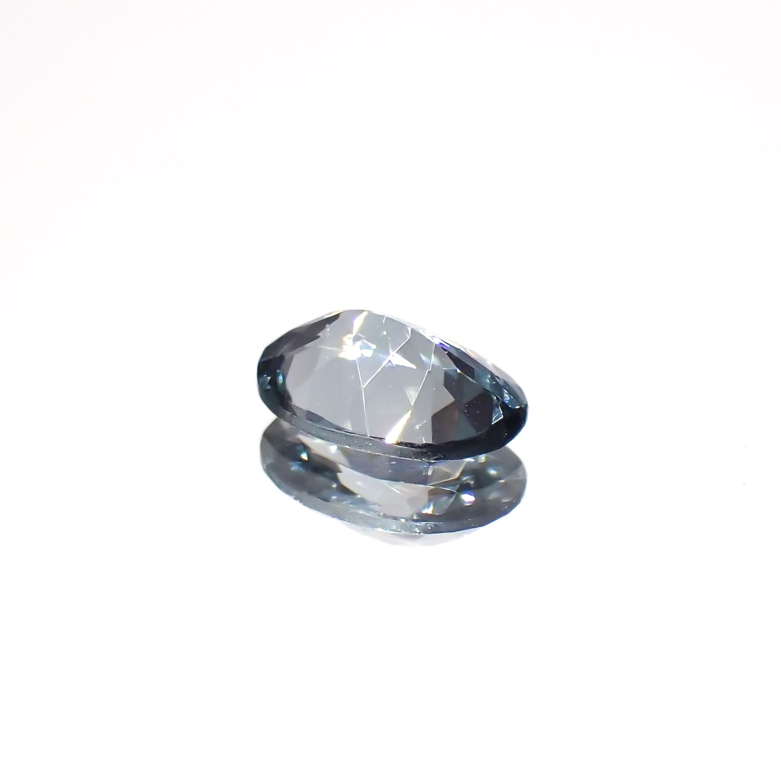 グレースピネル タンザニア産 0.48ct[230421543]5.9x4.1mm前後