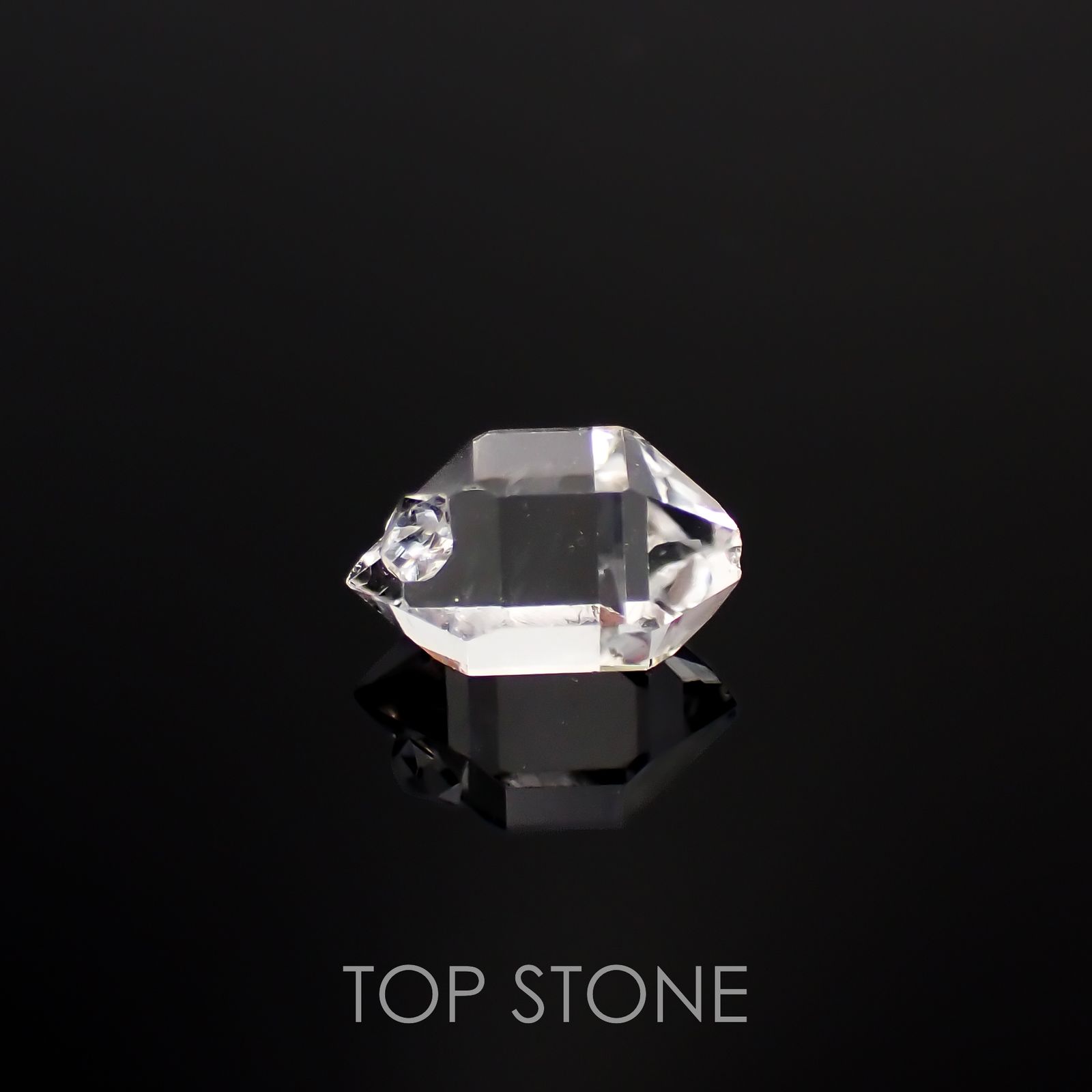 ハーキマーダイヤモンド 原石 アメリカ・ニューヨーク州産 1.98ct[221219429]9.9x6.1mm前後