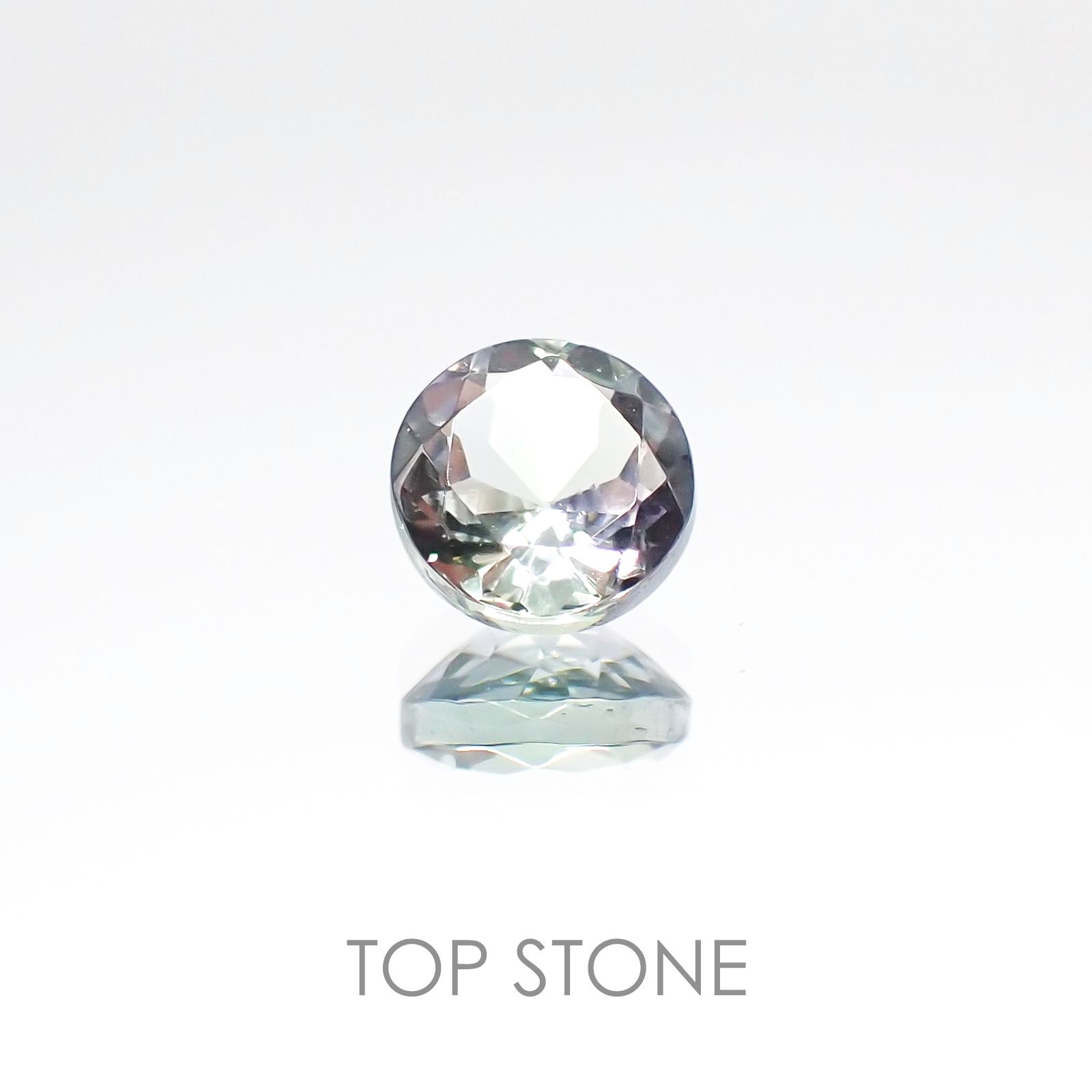 バイカラータンザナイト(宝石名タンザナイト) タンザニア産 0.64ct 識別済[20096421]5.1×5.1mm前後