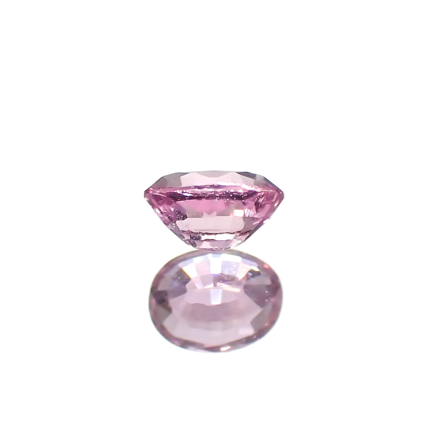ネオンピンクサファイア スリランカ産 0.18ct[230421524]3.5x2.7mm前後