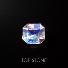 レインボームーンストーン(アンデシンラブラドライト) マダガスカル産 ルース 0.88ct[210310129]6.6×6mm前後