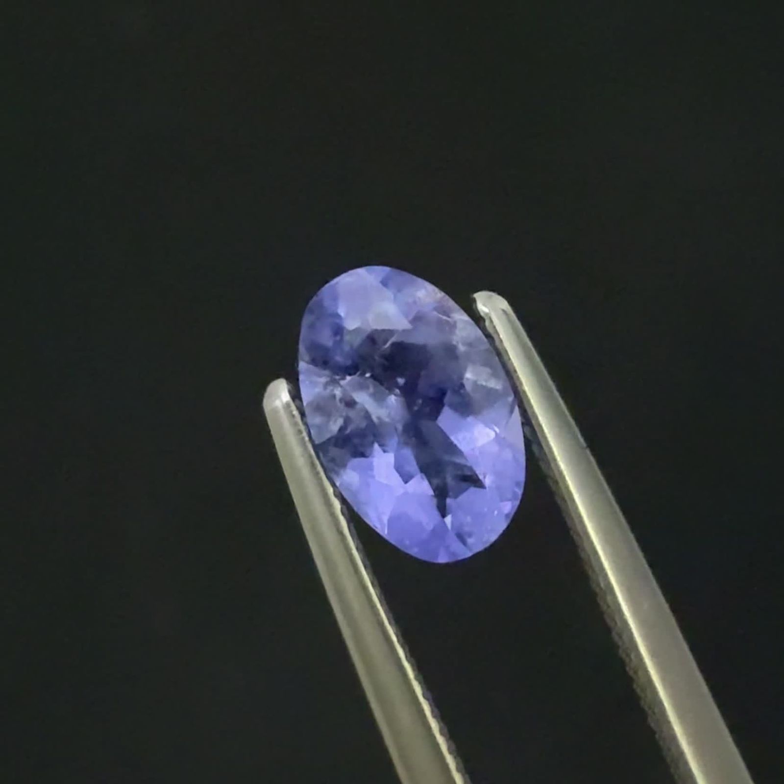 ハックマナイト アフガニスタン産 0.70ct [250530455]7.7x5mm