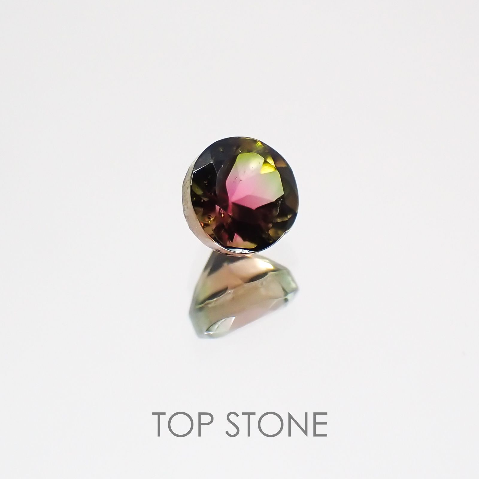 バイカラートルマリン ブラジル産 ルース 0.23ct[21049011]3.4×3.4mm前後