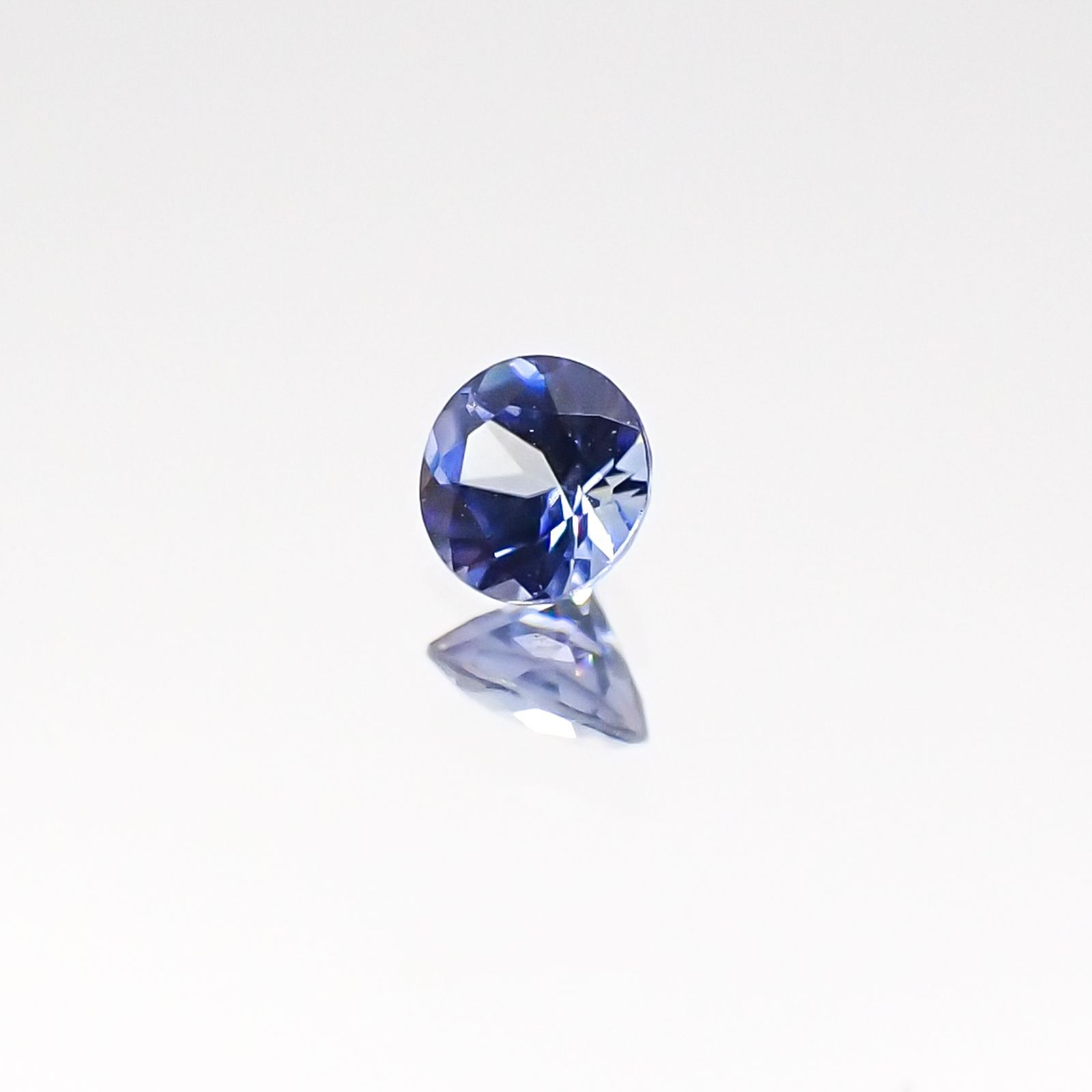 ベニトアイト(宝石名ベニトアイト) アメリカ・カリフォルニア産 0.087ct 識別済[20117617]2.7×2.7mm前後