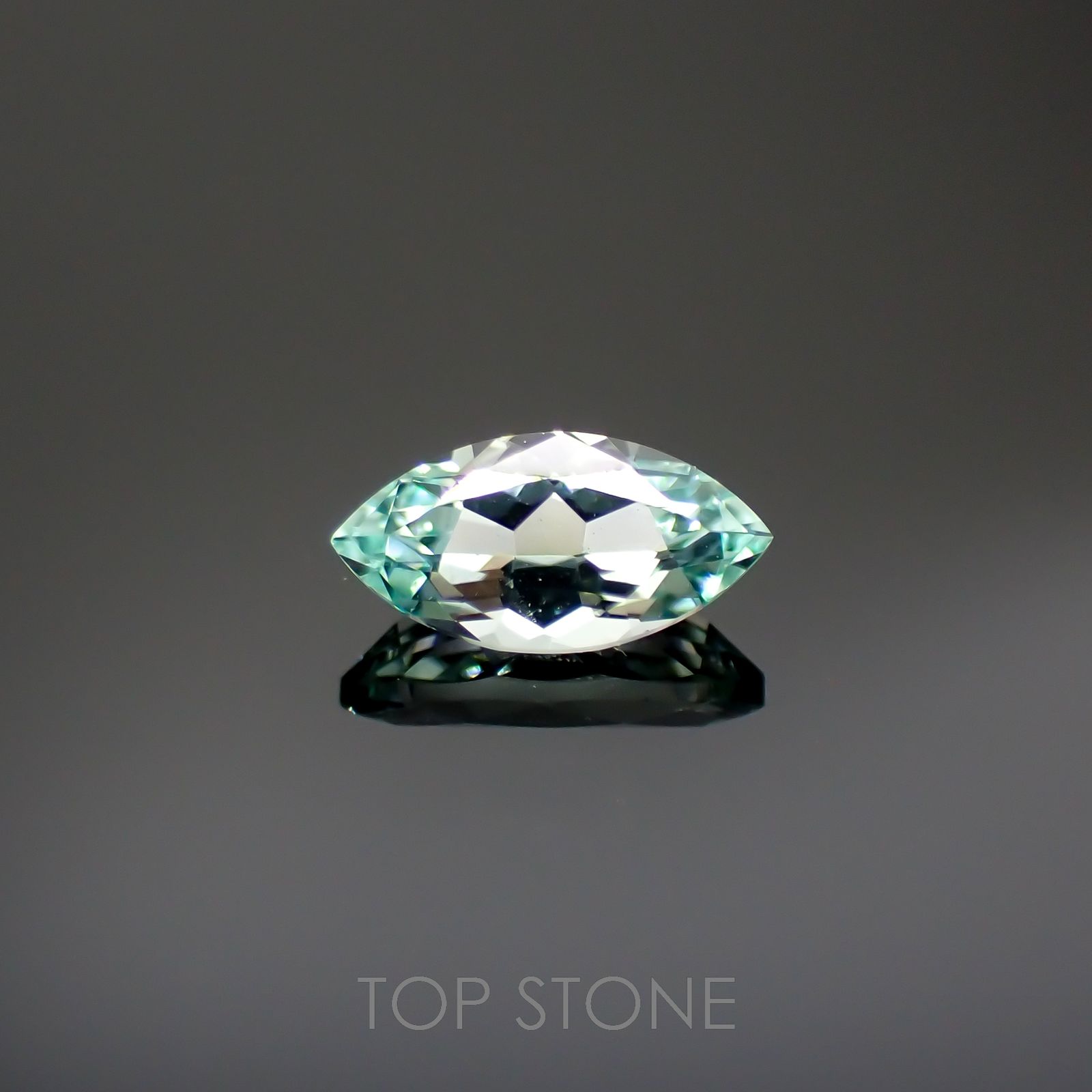 ミントベリル ブラジル産 0.29ct[220817222]6.7x3.3mm前後
