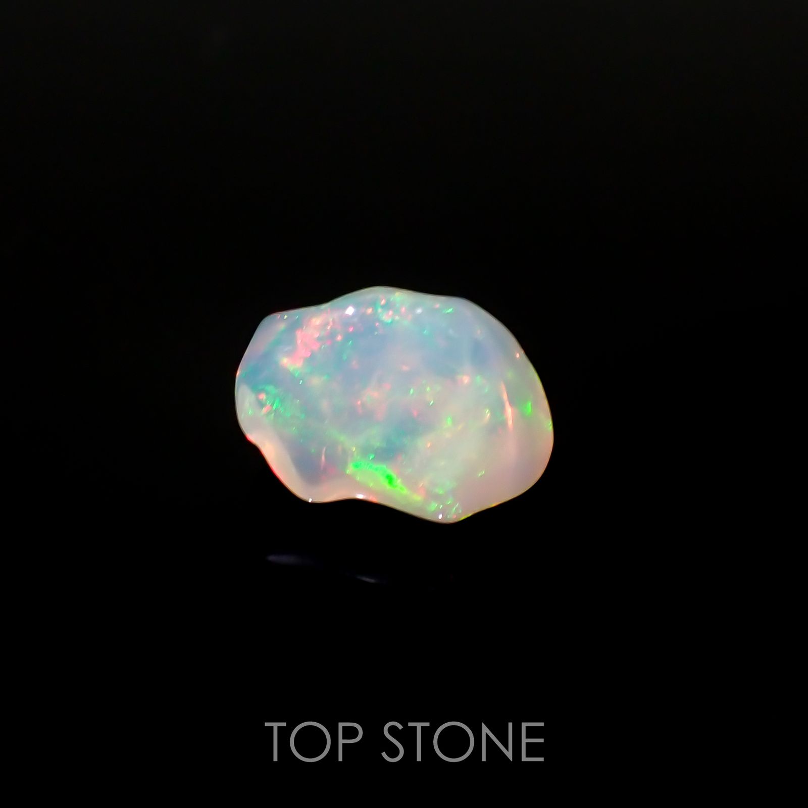 ◇バロック型◇エチオピアオパール(宝石名オパール) エチオピア産 3.61ct 識別済[210813173]13×10mm前後