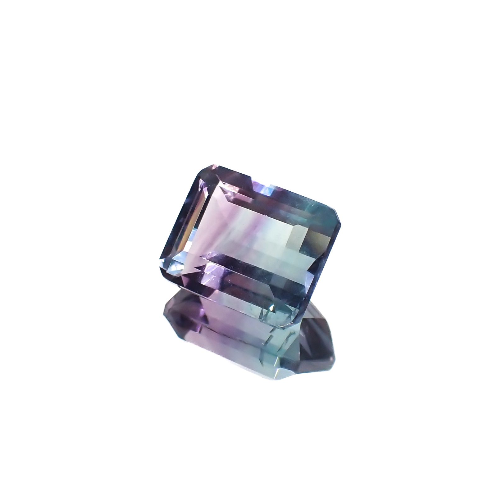 パーティカラーフローライト フルオレッセンス ブラジル産 4.75ct[230823263]10.3x8.2mm前後