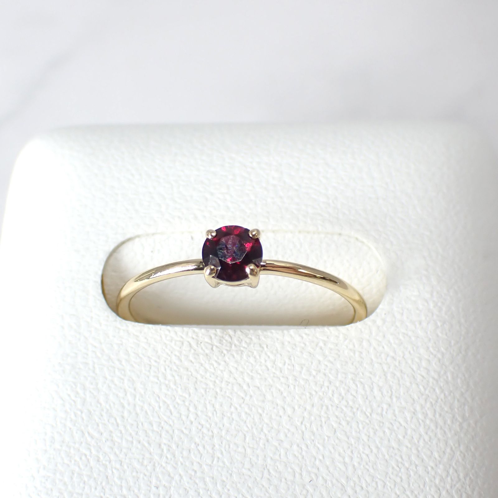 リング空枠：石留め▶アントヒルガーネット（お客様製作例）