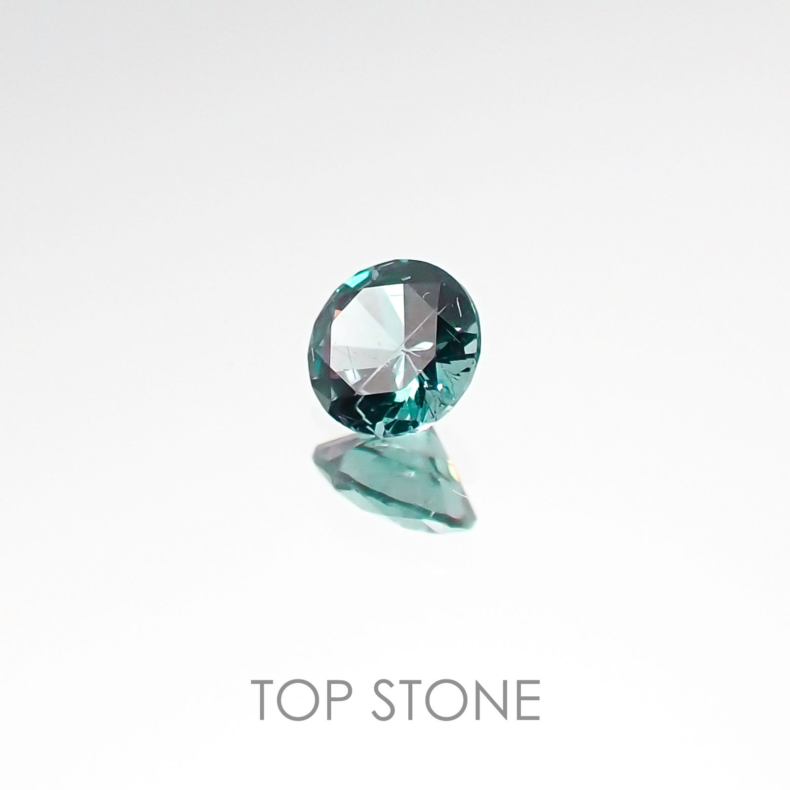 カラーチェンジガーネット(アレキタイプ) マダガスカル・ベキリー産 ルース 0.156ct[20106624]3.3×3.3mm前後
