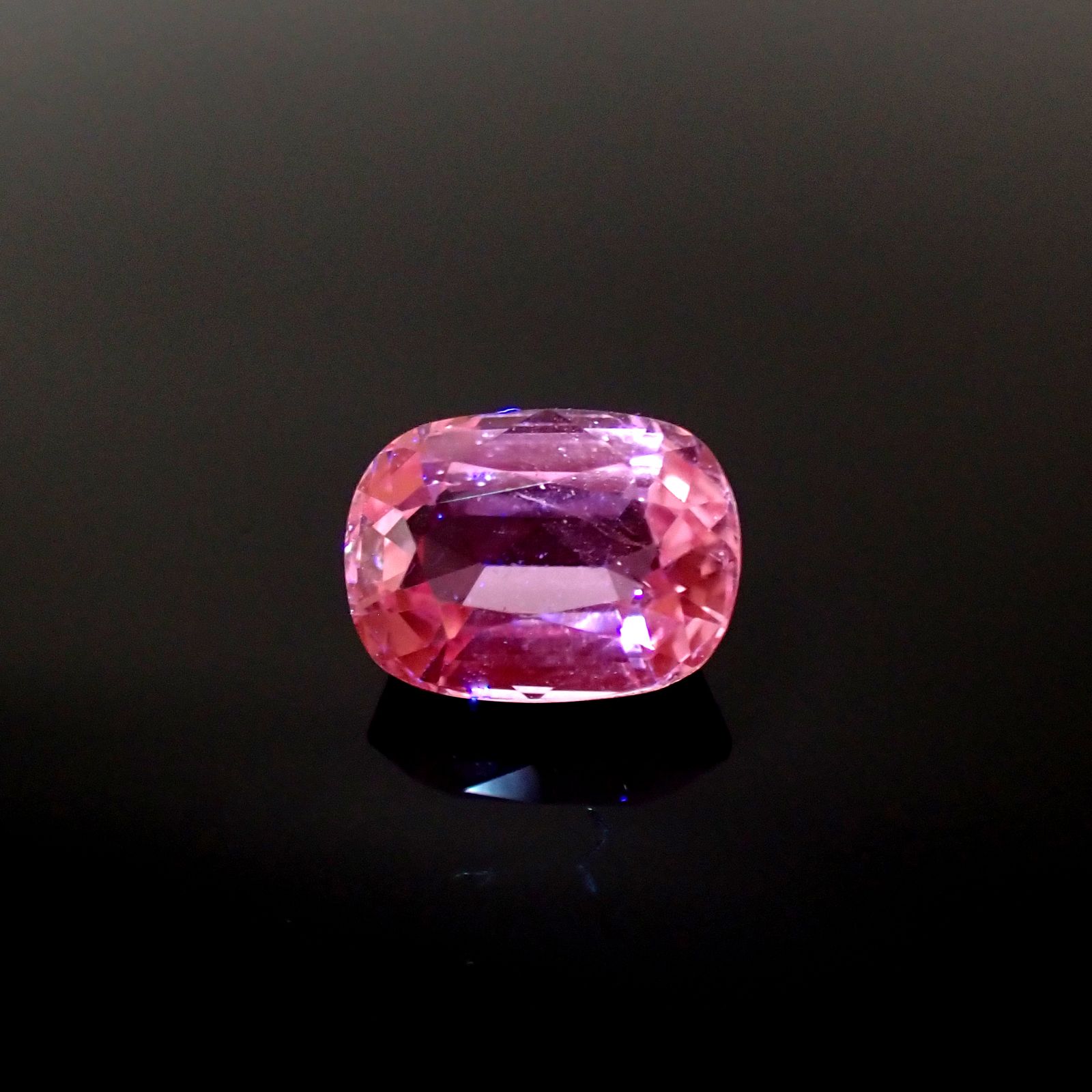 クンツァイト アフガニスタン産 5.17ct[230722928]11.4x8.4mm前後