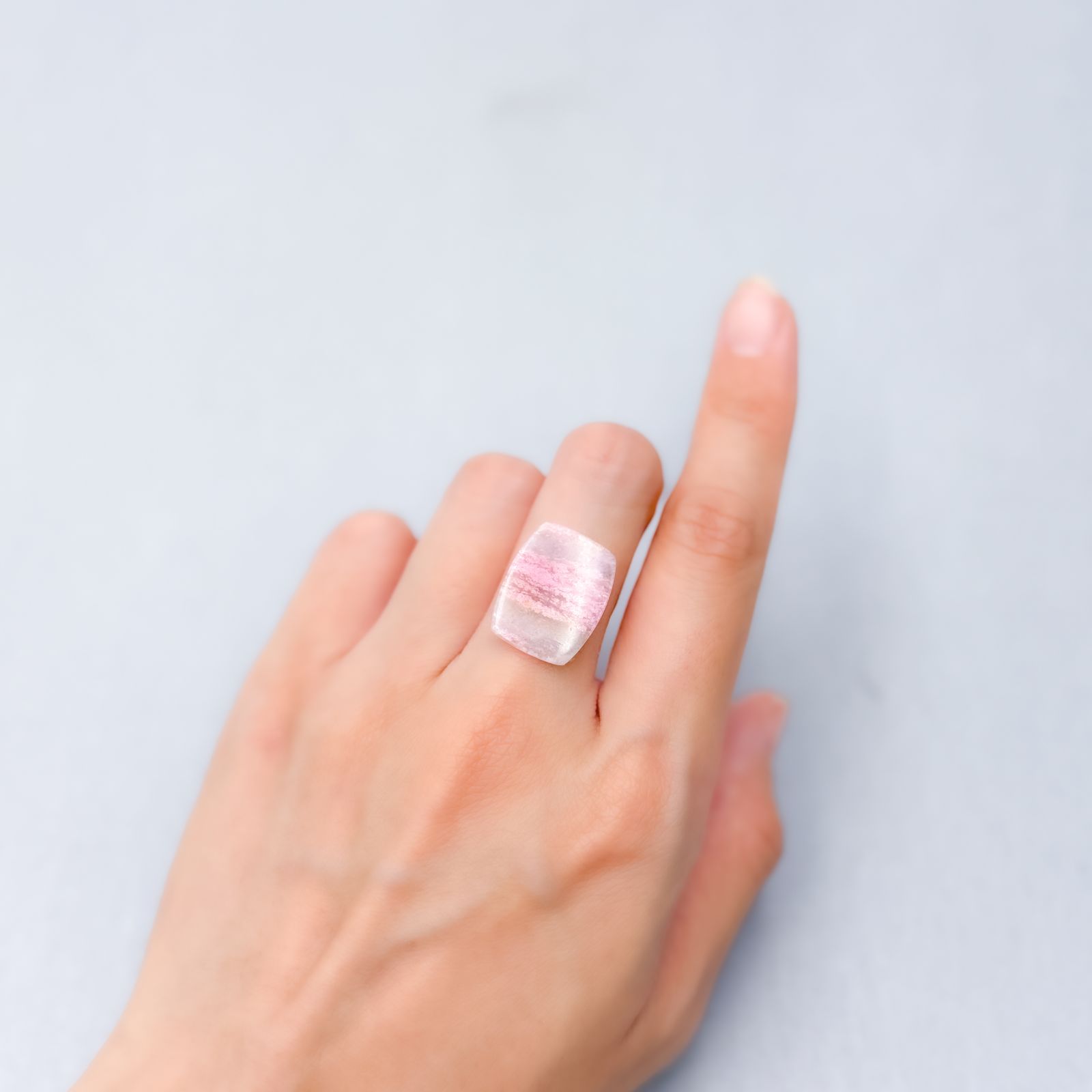 ピンクパッションクォーツ イタリア産 6.17ct [250730634]18.3x14.4mm前後
