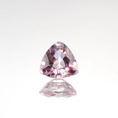 ピンクダイアスポア(宝石名ダイアスポア) アフガニスタン産 0.51ct 識別済[210912429]5.1×5.2mm前後