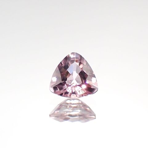 ピンクダイアスポア(宝石名ダイアスポア) アフガニスタン産 0.51ct 識別済[210912429]5.1×5.2mm前後
