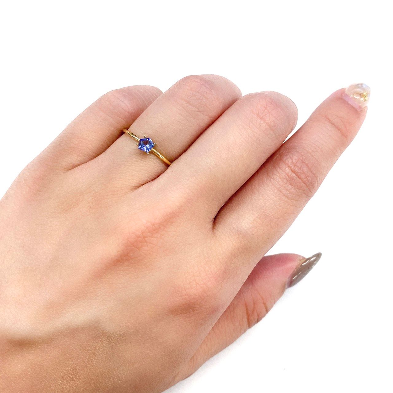 ◇ペンタゴンカット◇タンザナイトSA タンザニア産 ルース 0.17ct[210610993]4.1×4mm前後