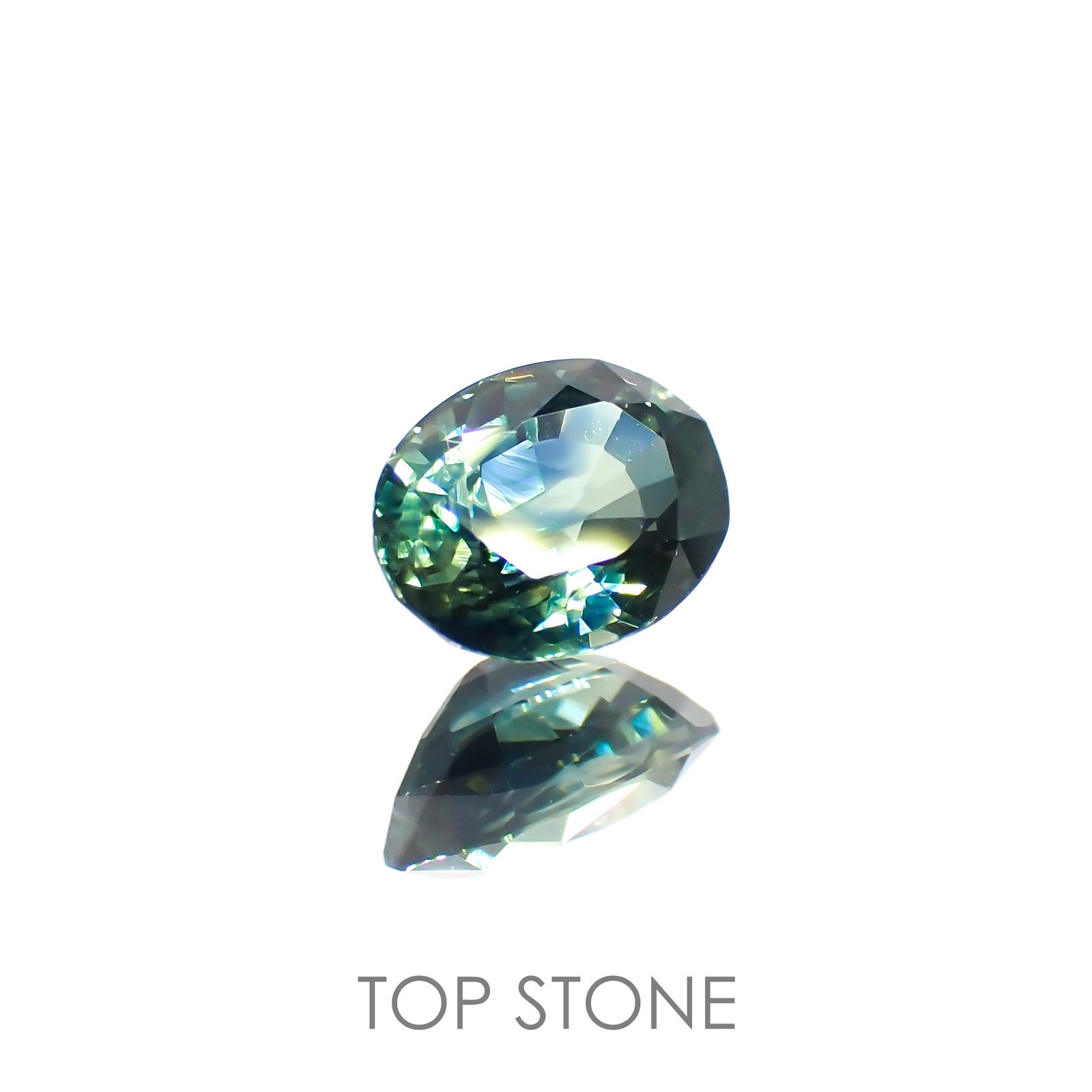 バイカラーサファイア(宝石名バイカラー・サファイア)マダガスカル/オーストラリア産 1.14ct 識別済[220114086]6.9x5.1mm前後