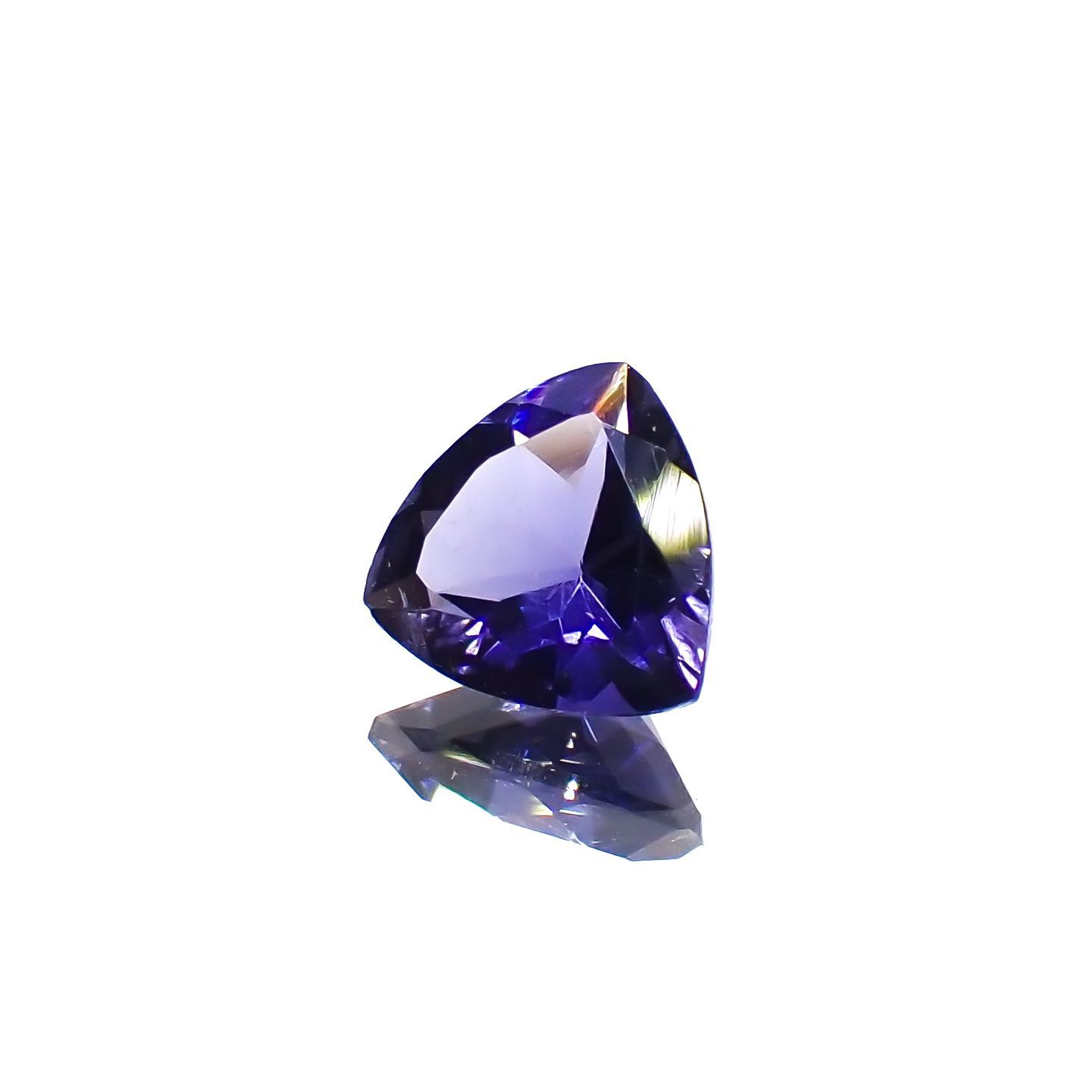 アイオライト タンザニア産 0.53ct[230321009]5.8x6mm前後