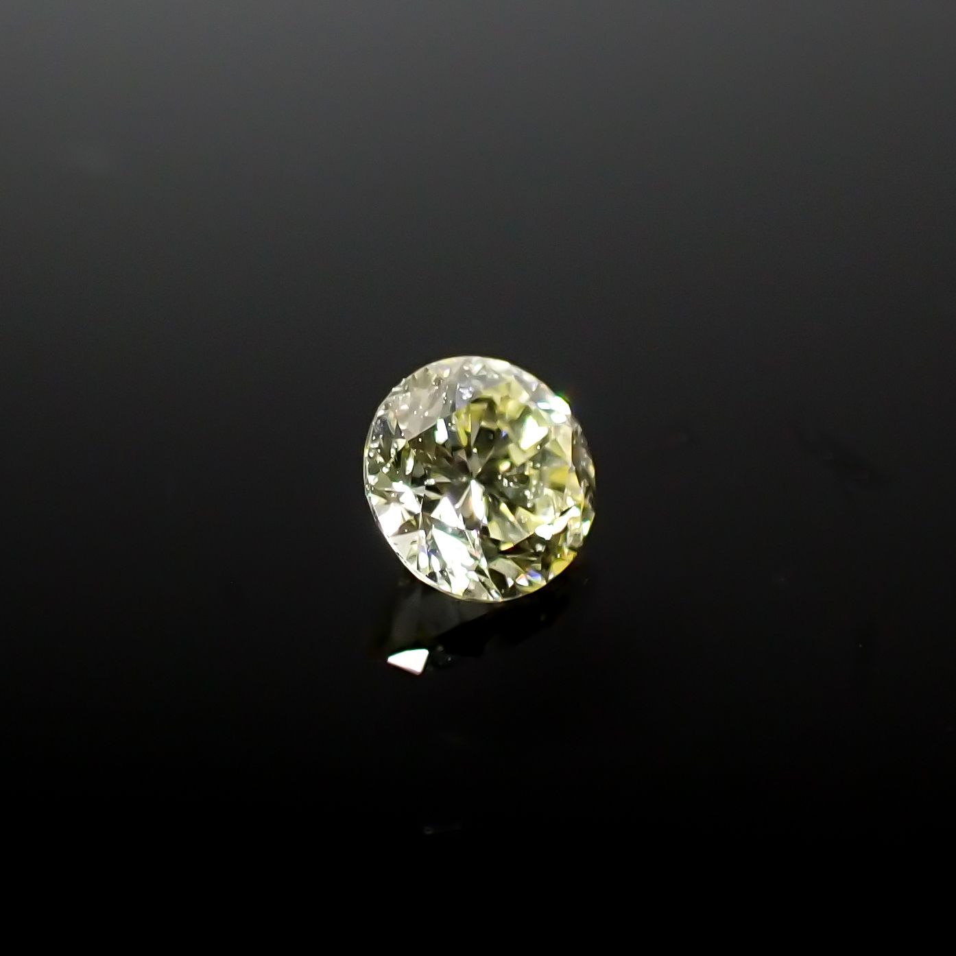 ライトイエローダイヤモンド TTLC/ I  0.11ct[240326889]2.9x2.9mm前後