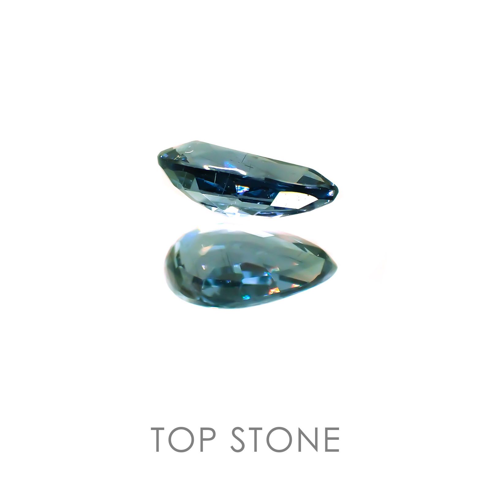 カラーチェンジガーネット(アレキタイプ) マダガスカル・ベキリー産 ルース 0.5ct[210310163]6.9×3.7mm前後