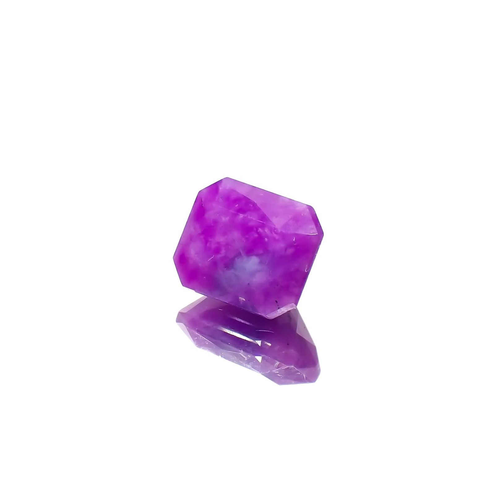 スギライト 南アフリカ産 1.51ct / 7.3x6.1mm前後 [260521782]