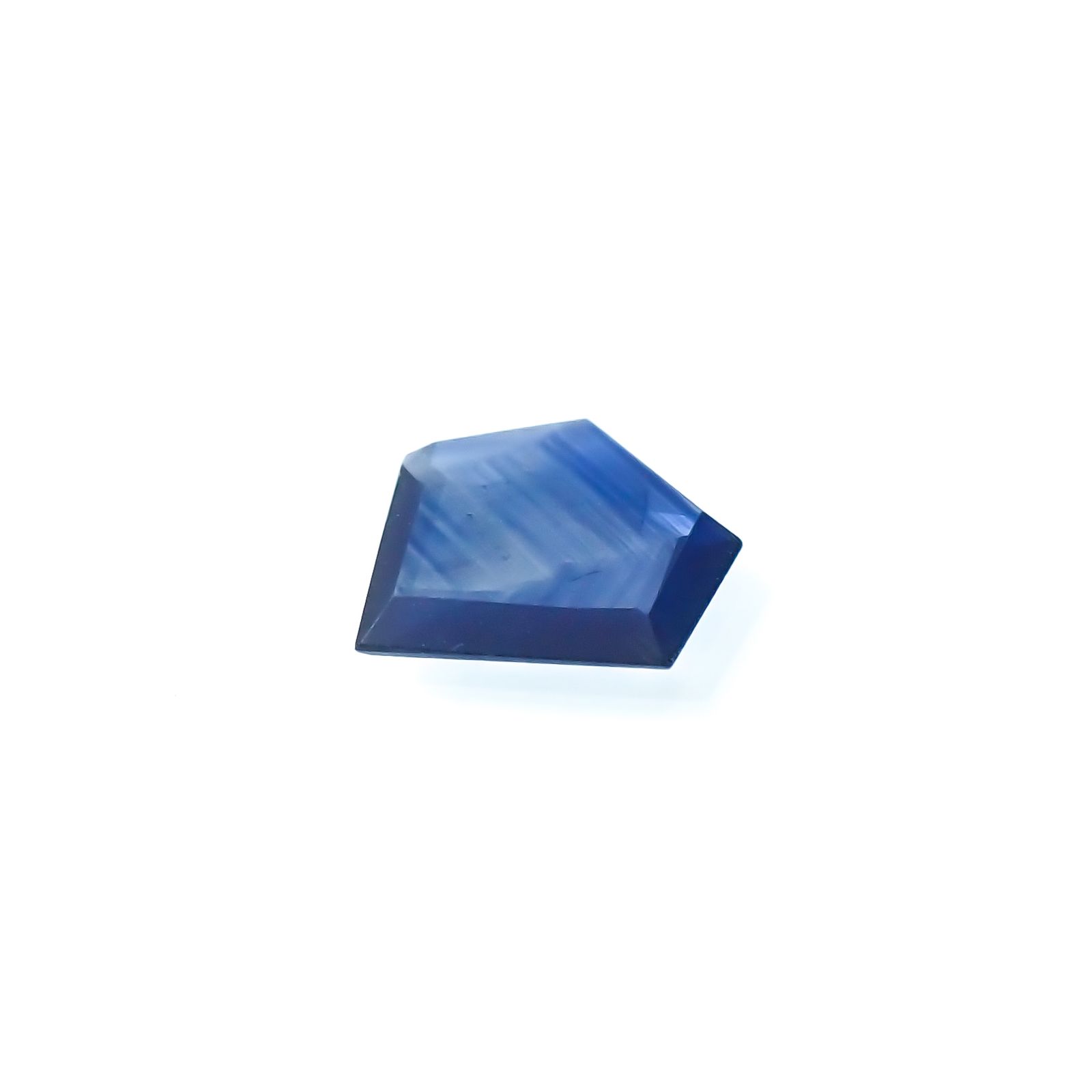 ◇カスタムカット◇サファイア(宝石名サファイア)マダガスカル産 1.10ct 識別済[231225187]8.4x9mm前後