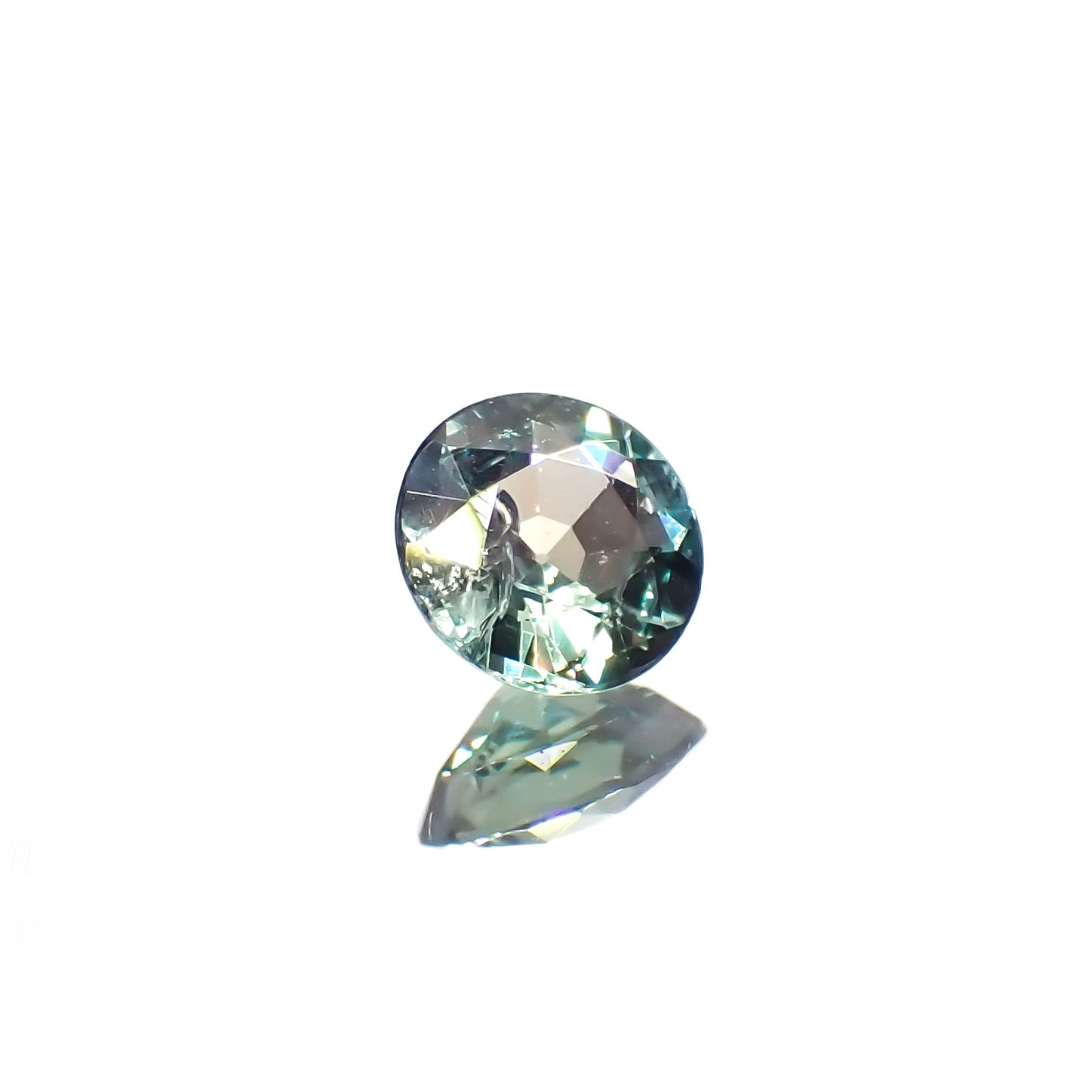 アレキサンドライト(宝石名アレキサンドライト)ブラジル産 0.18ct 識別済[230823177]3.6x3.6mm前後
