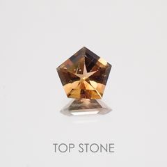 ◇ペンタゴンカット◇バイカラートルマリンSA(宝石名トルマリン) ブラジル/アフリカ産 0.36ct 識別済[21029145]5.2×5.2mm前後