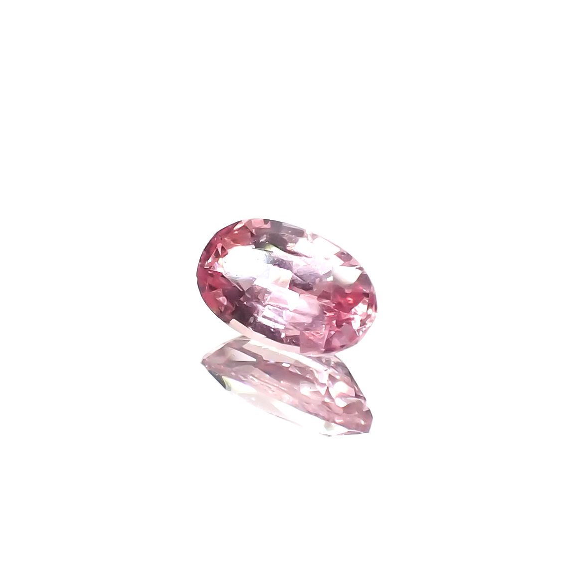 ネオンピンクサファイア スリランカ産 0.30ct[240226298]5x2.9mm前後