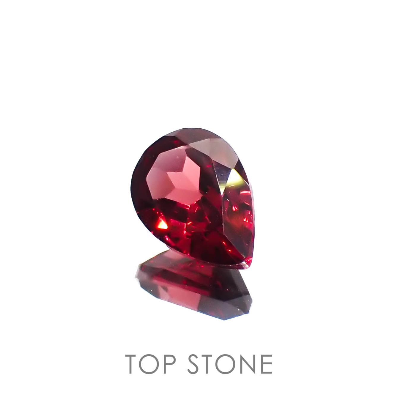 パイラルスパイトガーネット モザンビーク産 0.96ct[230119844]7.1x5.1mm前後