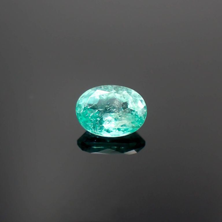 パライバトルマリン(宝石名トルマリン/別名パライバ・トルマリン)ブラジル・キントス鉱山産 0.505ct ソ付(宝貴協)[221018745]5.7x4.3mm前後