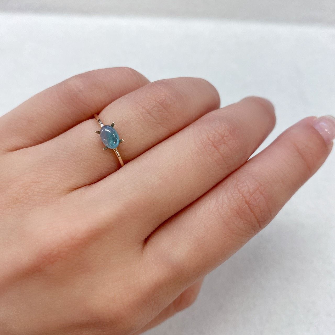 バイカラーパライバトルマリン ブラジル産 ルース 0.47ct[210711988]6×4.1mm前後