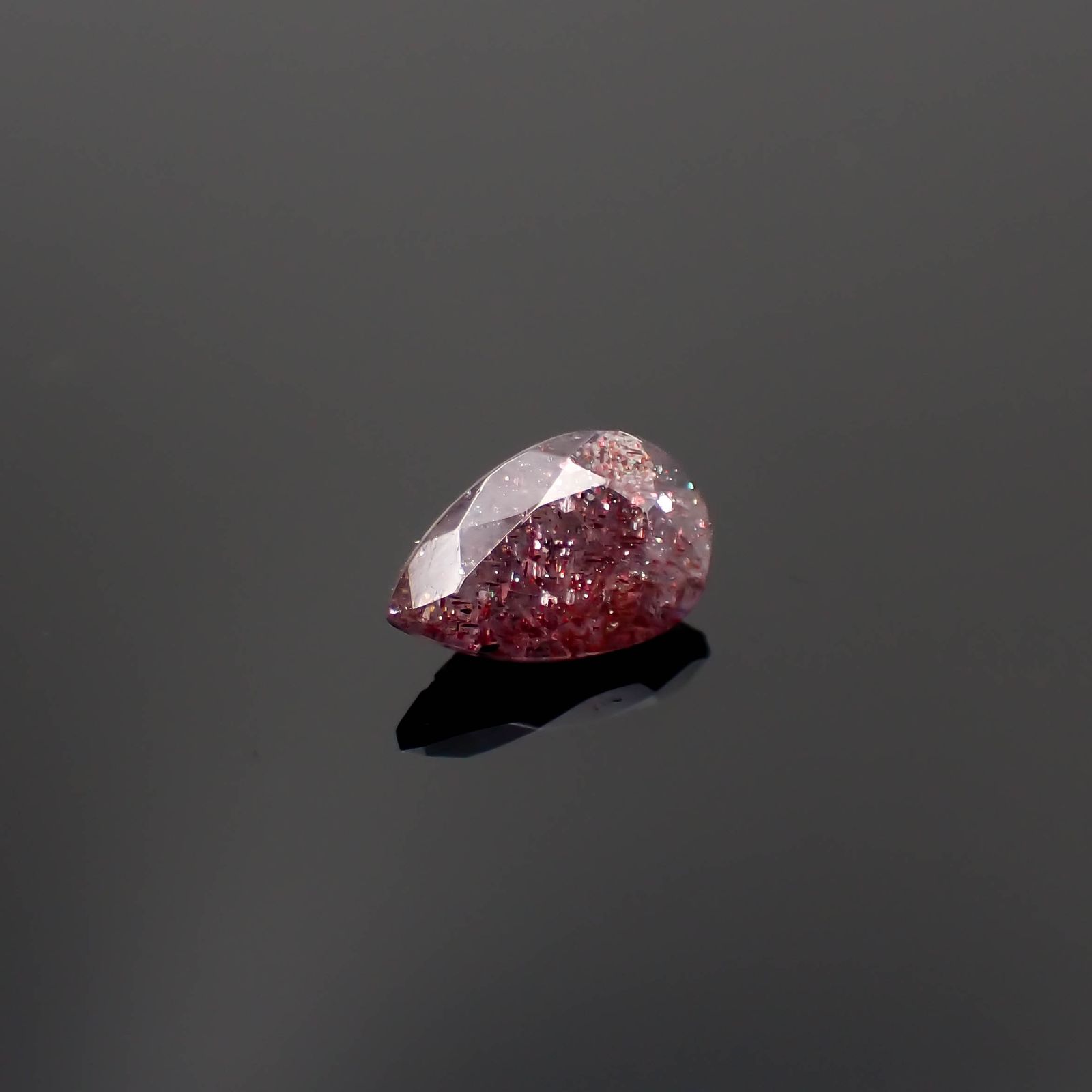 ブラッドショットアイオライト インド産 1.20ct[230522102]9.4x6mm前後