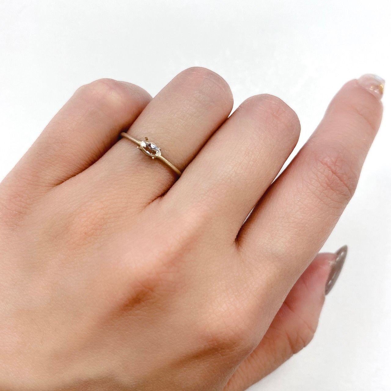 リューコガーネット ビルマ産 ルース 0.21ct[210510768]5×2.1mm前後