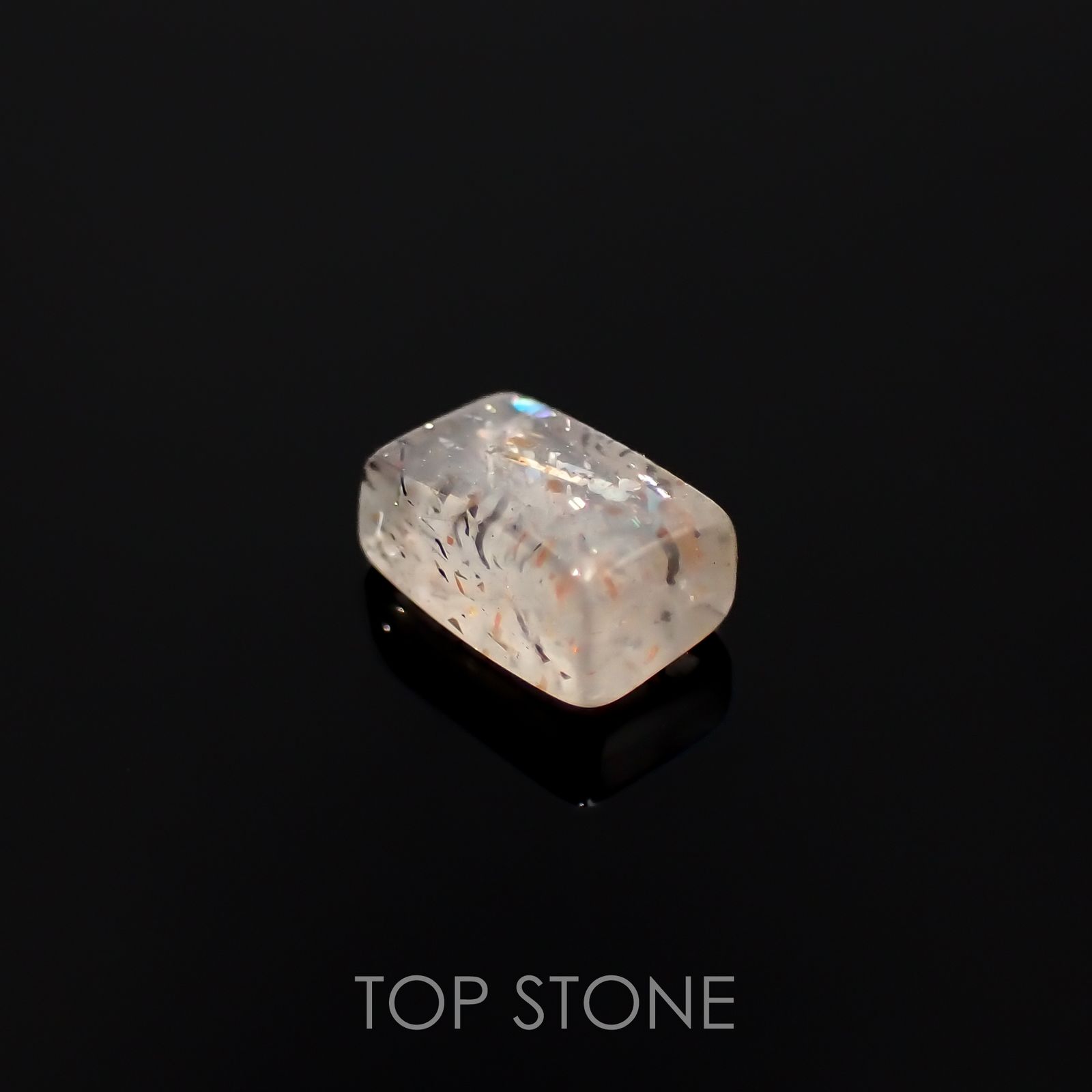 レインボーラティスサンストーン オーストラリア産 0.54ct[230220744]5.7x3.5mm前後