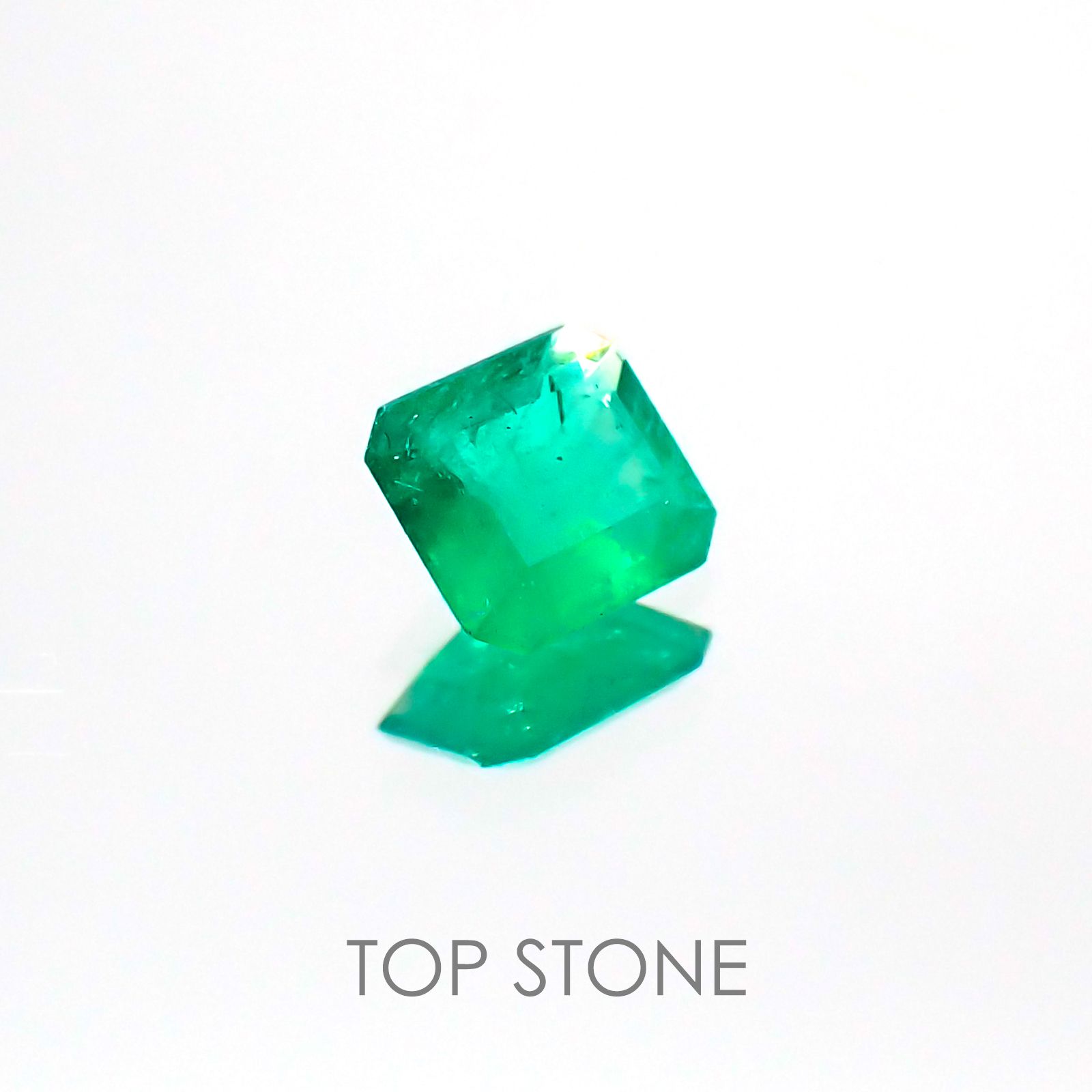 エメラルド コロンビア産 ルース 0.19ct[20118360]4×3.8mm前後