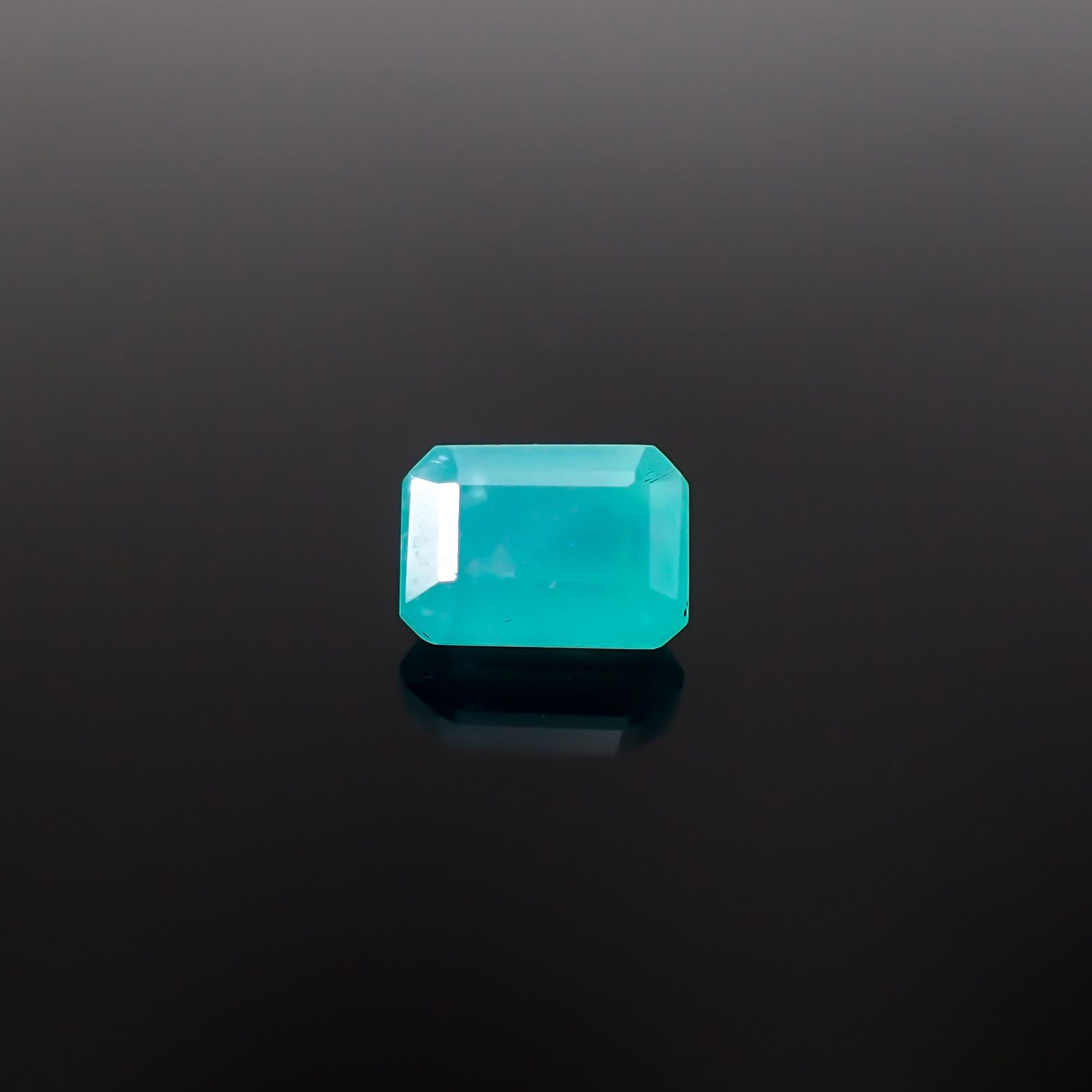 ブルースミソナイト ナミビア産 2.52ct / 8x5.8mm前後 [260331915]