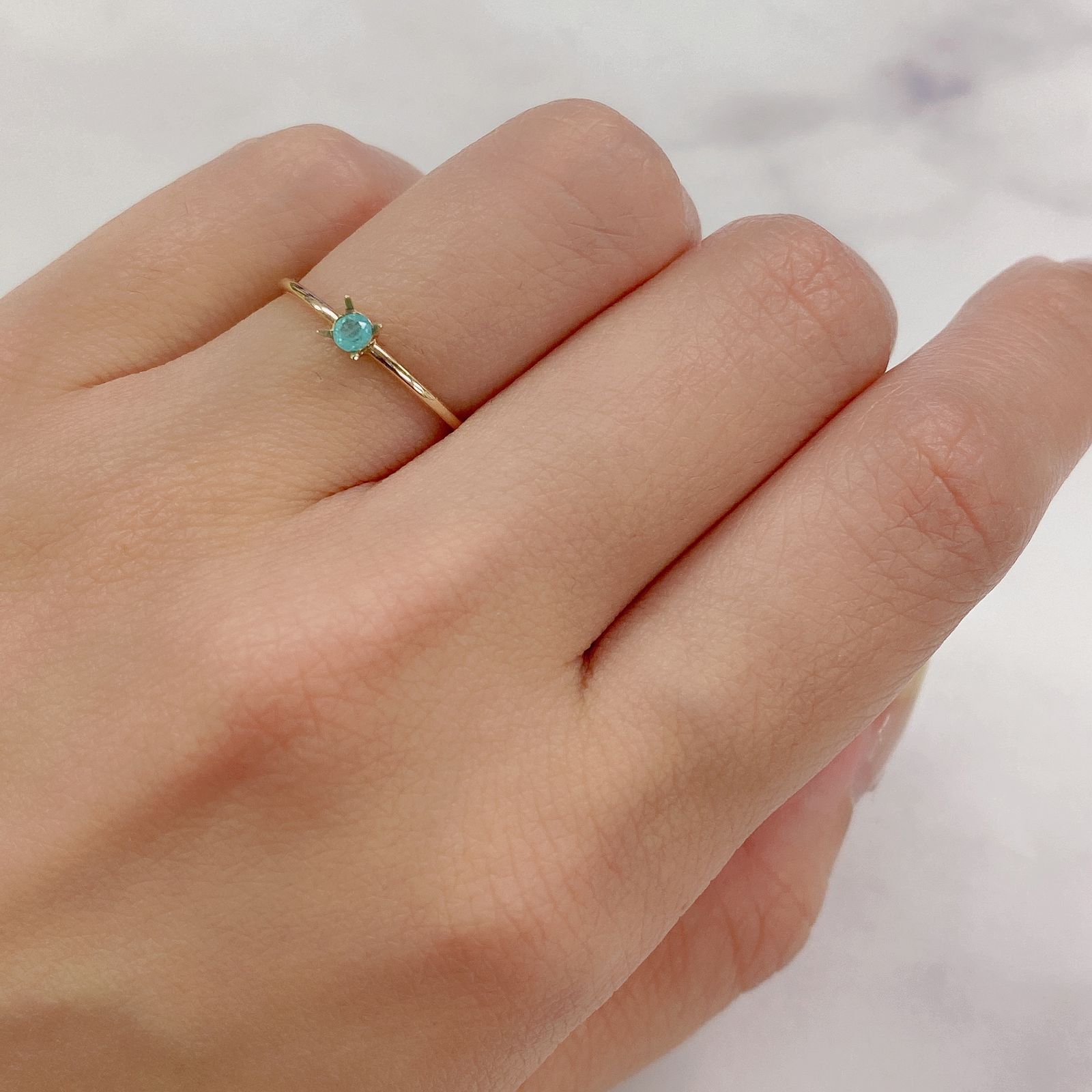 パライバトルマリン(宝石名トルマリン/別名パライバ・トルマリン) ブラジル・パライバ州バターリャ鉱山産 0.076ct 識別済[20106289]2.5×2.5mm前後