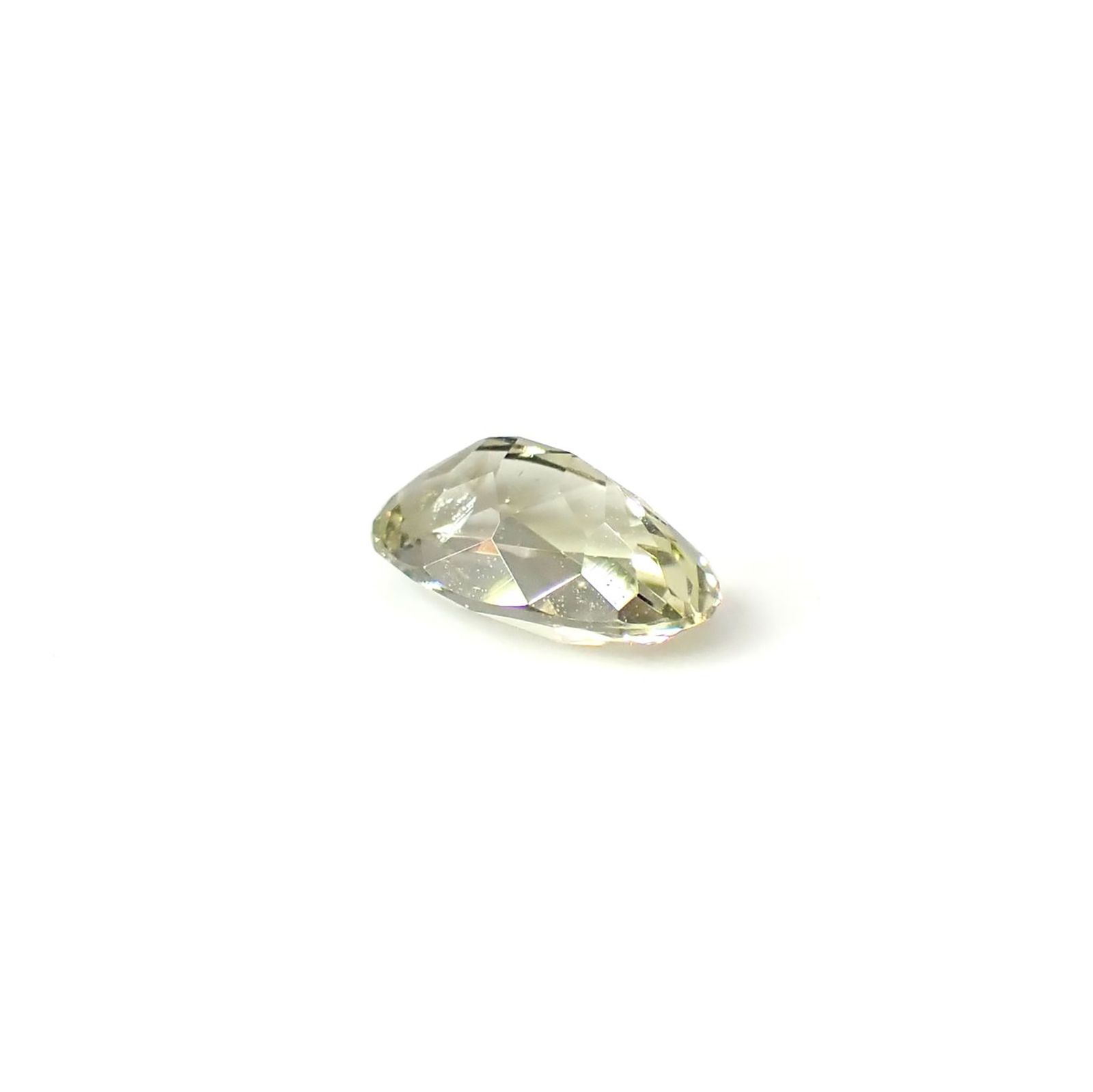 コーネルピン スリランカ産 0.51ct / 6.4x4mm前後 [251031236]