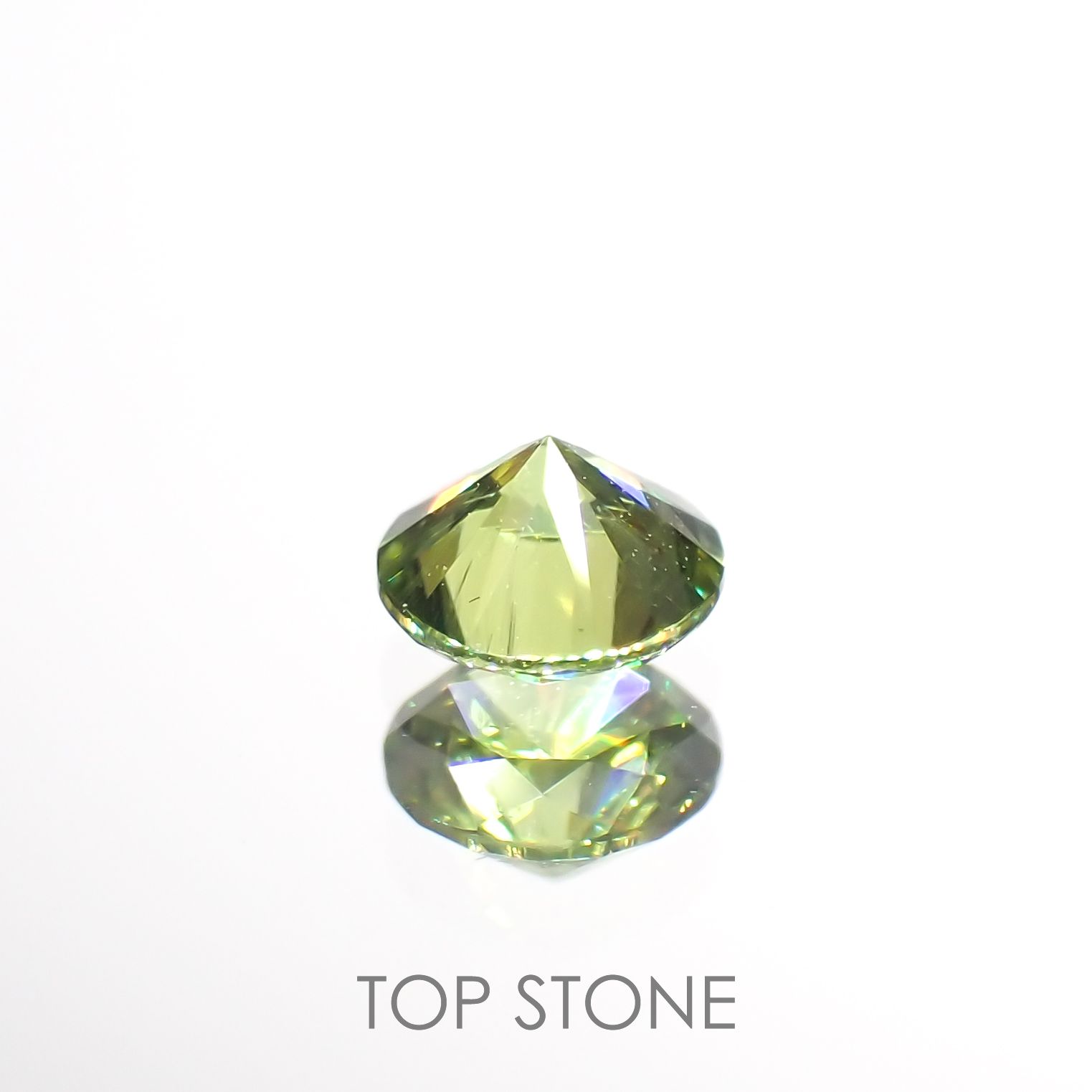 デマントイドガーネット(宝石名デマントイド・ガーネット)ロシア産 0.17ct 識別済[221119164]3.3x3.3mm前後