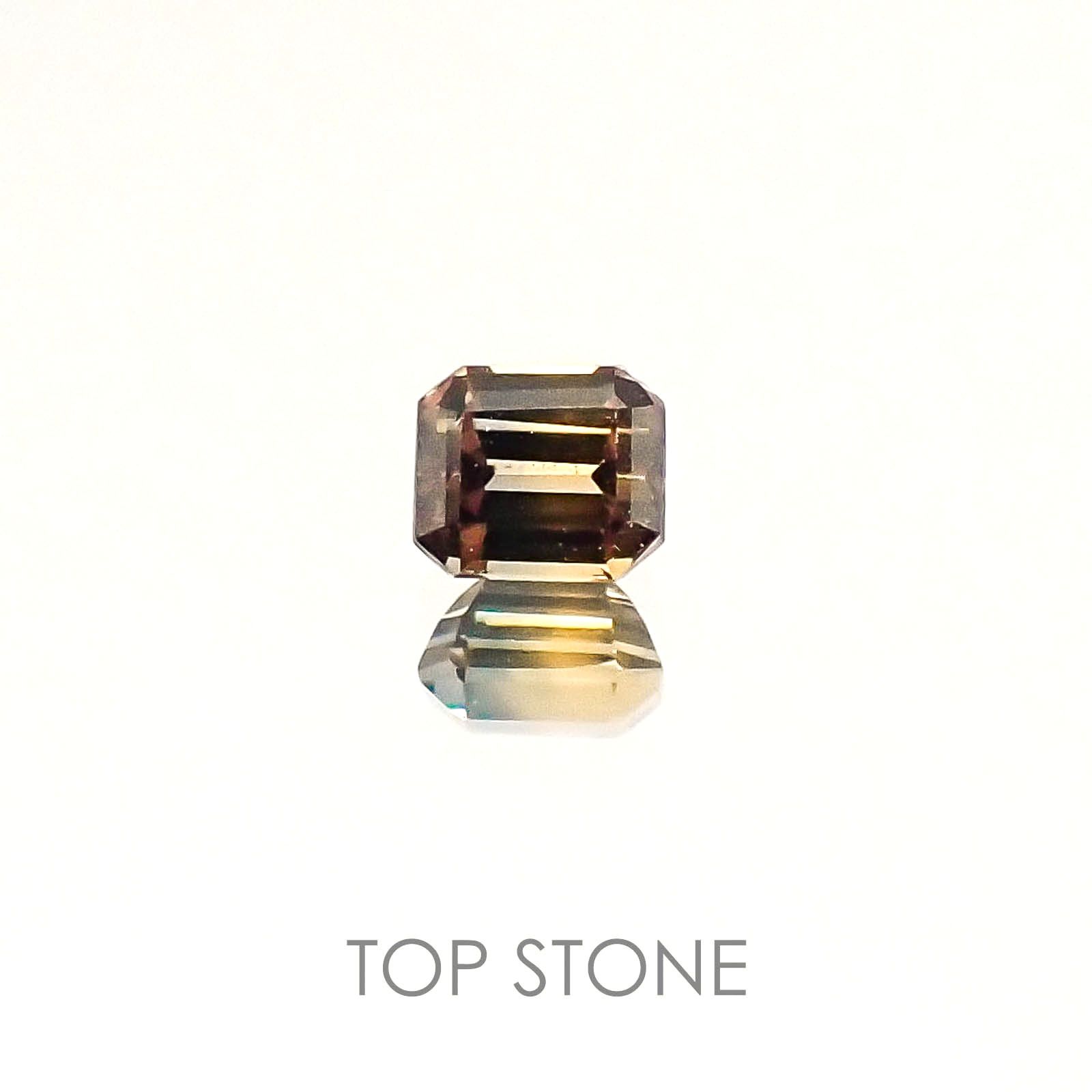 バイカラーサファイア(宝石名バイカラー・サファイア)タンザニア・ソンゲア鉱山産 0.22ct 識別済[220717149]3.3x2.8mm前後