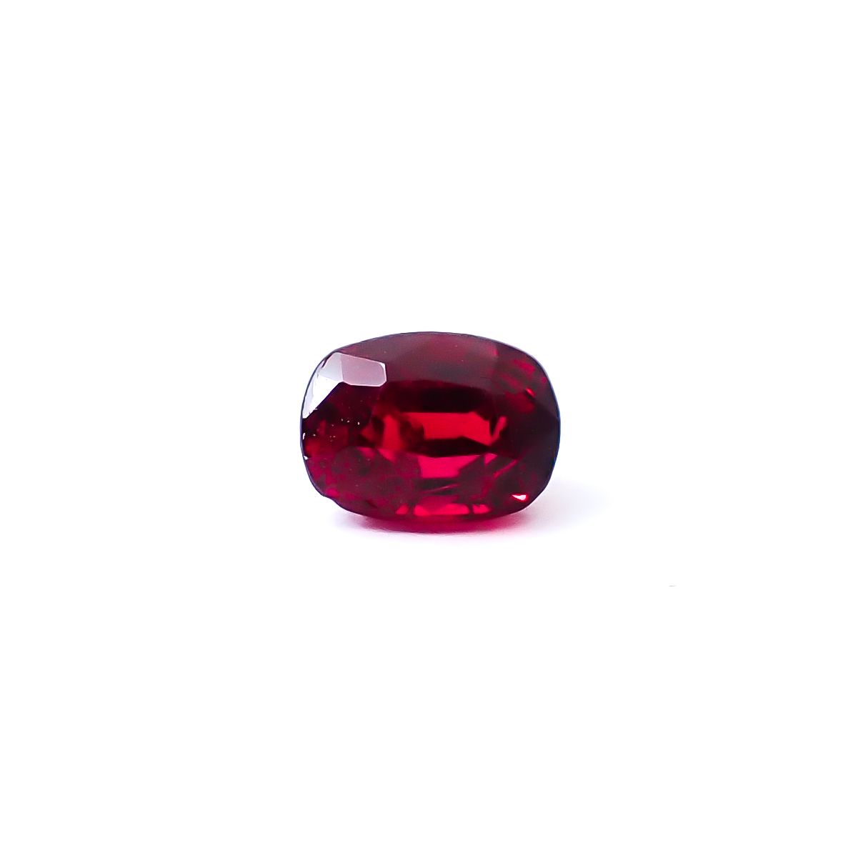 ジェダイスピネル(宝石名スピネル/別名ジェダイスピネル)ビルマ産 GUILD鑑付 0.60ct / 5.33x3.94mm前後 [260732539]