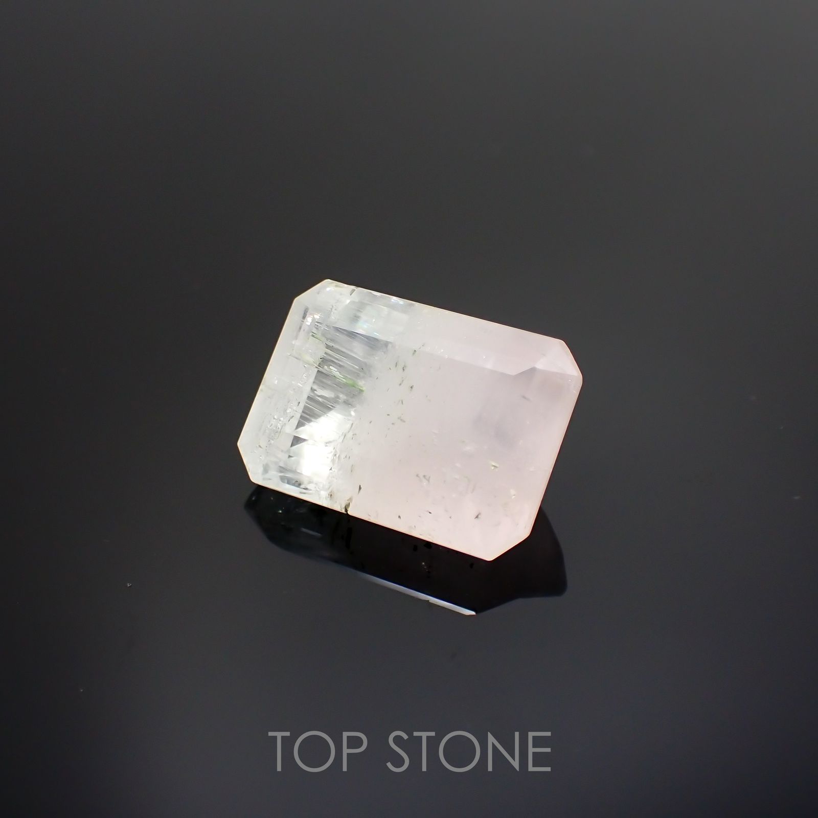 バイカラーベリル(宝石名バイカラー・ベリル) アフガニスタン産 15.488ct ソ付(日独)[20062991]18.2×12.8mm前後