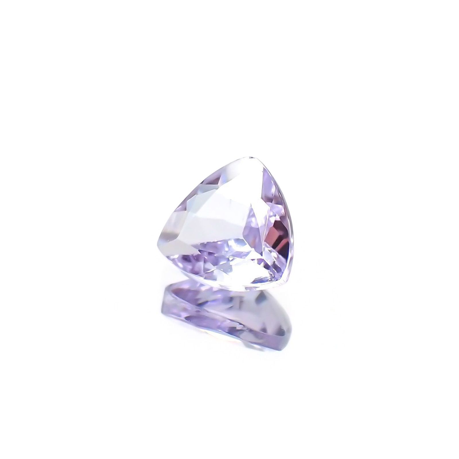 ラベンダーゾイサイト(宝石名ゾイサイト)タンザニア産 識別済 0.49ct / 5.1x5.2mm前後 [231124106]