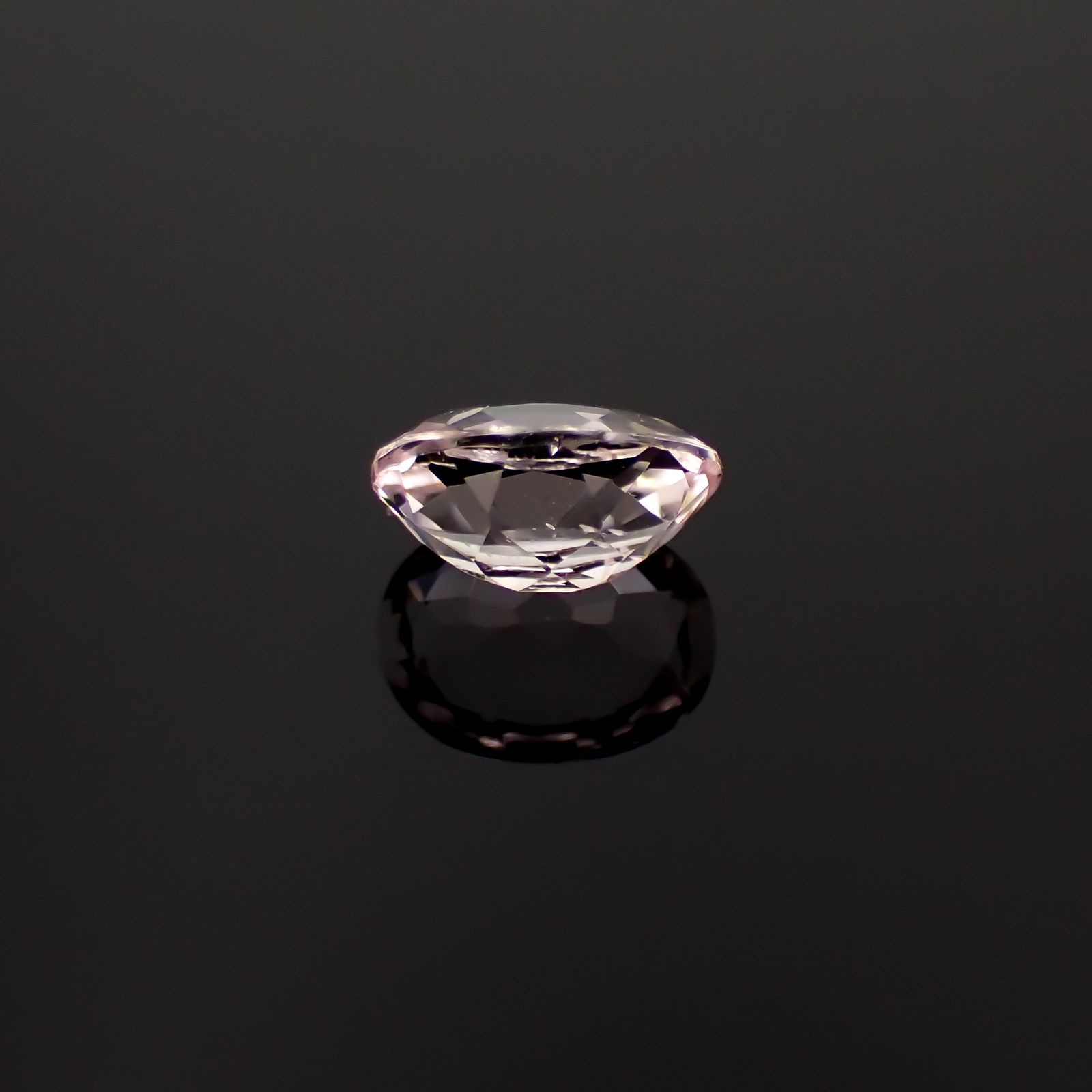 モルガナイト(宝石名モルガナイト)ナイジェリア産 1.20ct 識別済[230321162]8x6mm前後