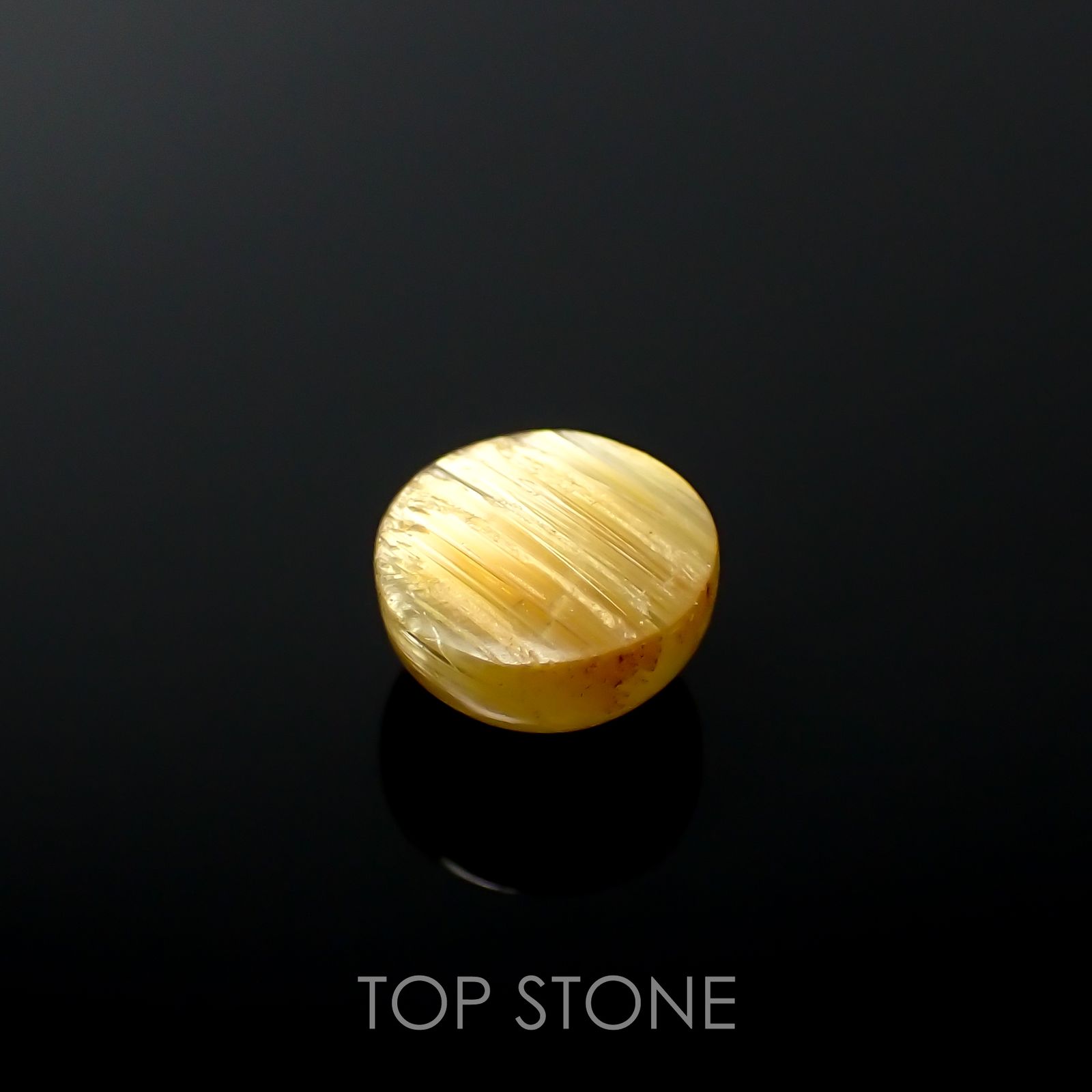 ルチルクォーツ(宝石名ルチルレイテッド・クォーツ) ブラジル産 1.98ct 識別済[210913301]7.6×7.5mm前後