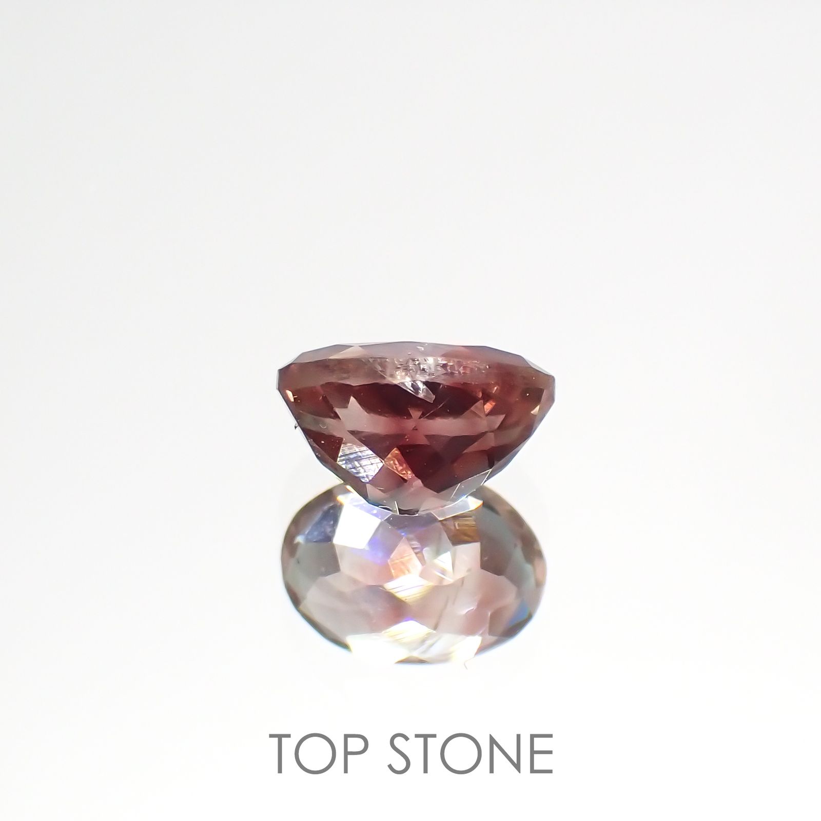 バイカラーアンデシン(宝石名アンデシン)チベット産 1.13ct 識別済[220115263]7.6x5.5mm前後