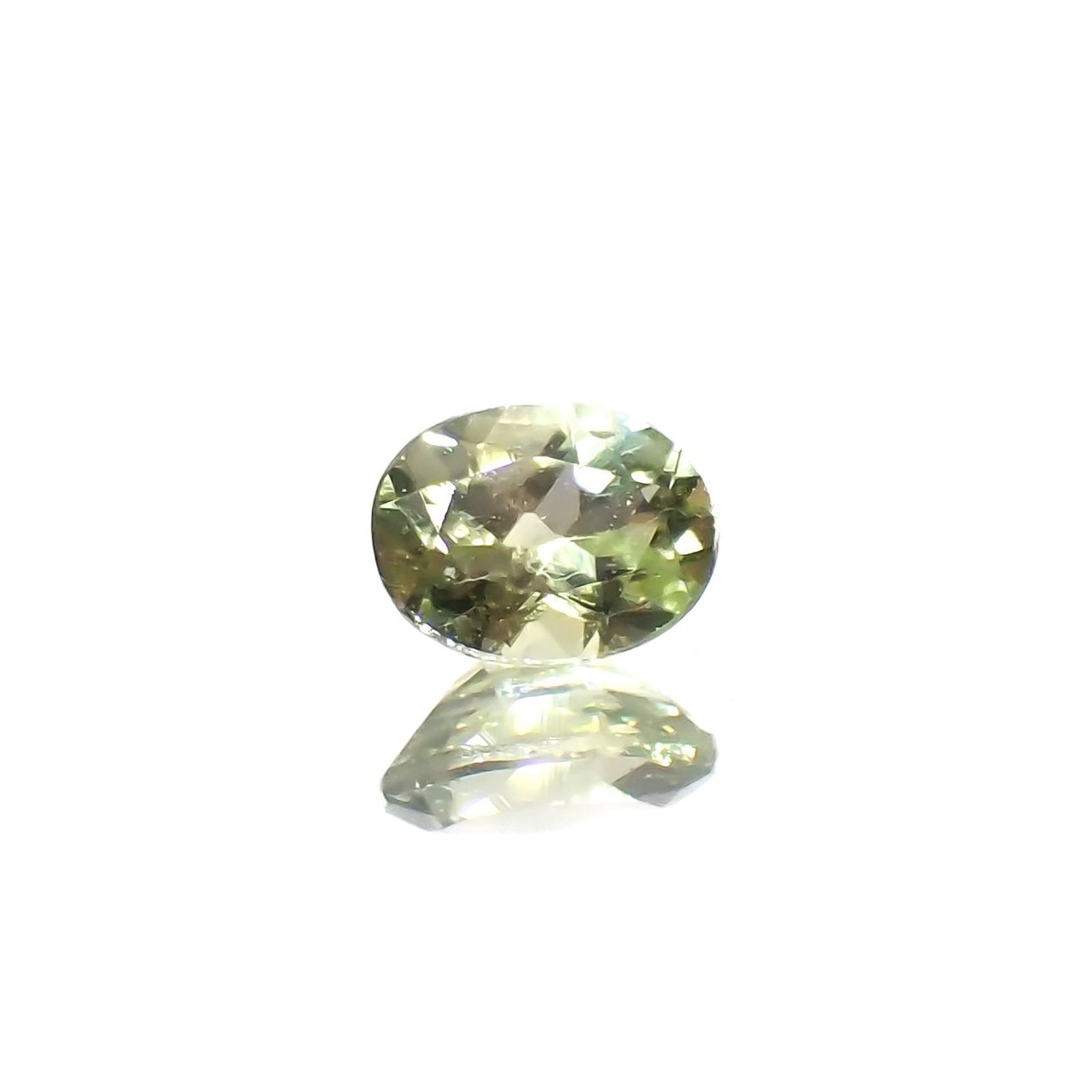 モンタナサファイア(宝石名サファイア)アメリカ・モンタナ州産 識別済 0.23ct / 4x3.1mm前後 [260422430]