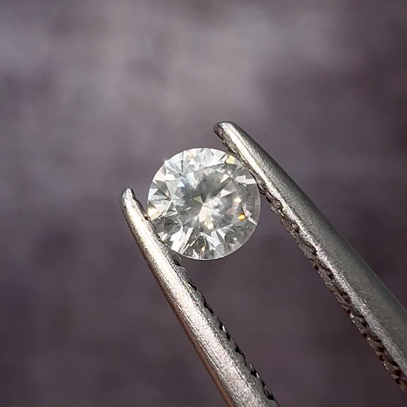 シルキーダイヤモンド 0.16ct / 3.4x3.4mm前後 [250730762] | TOP